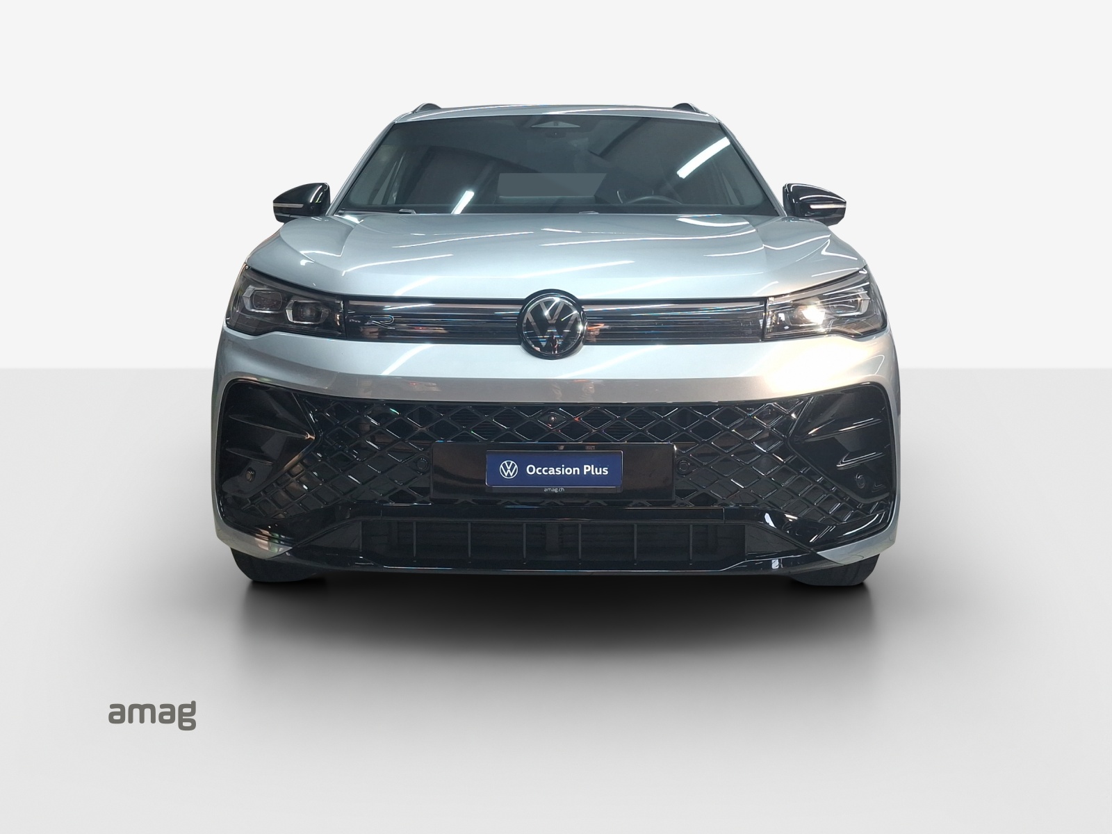 VW Tiguan 2.0 TDI SCR R-Line 4Motion DSG-image-6