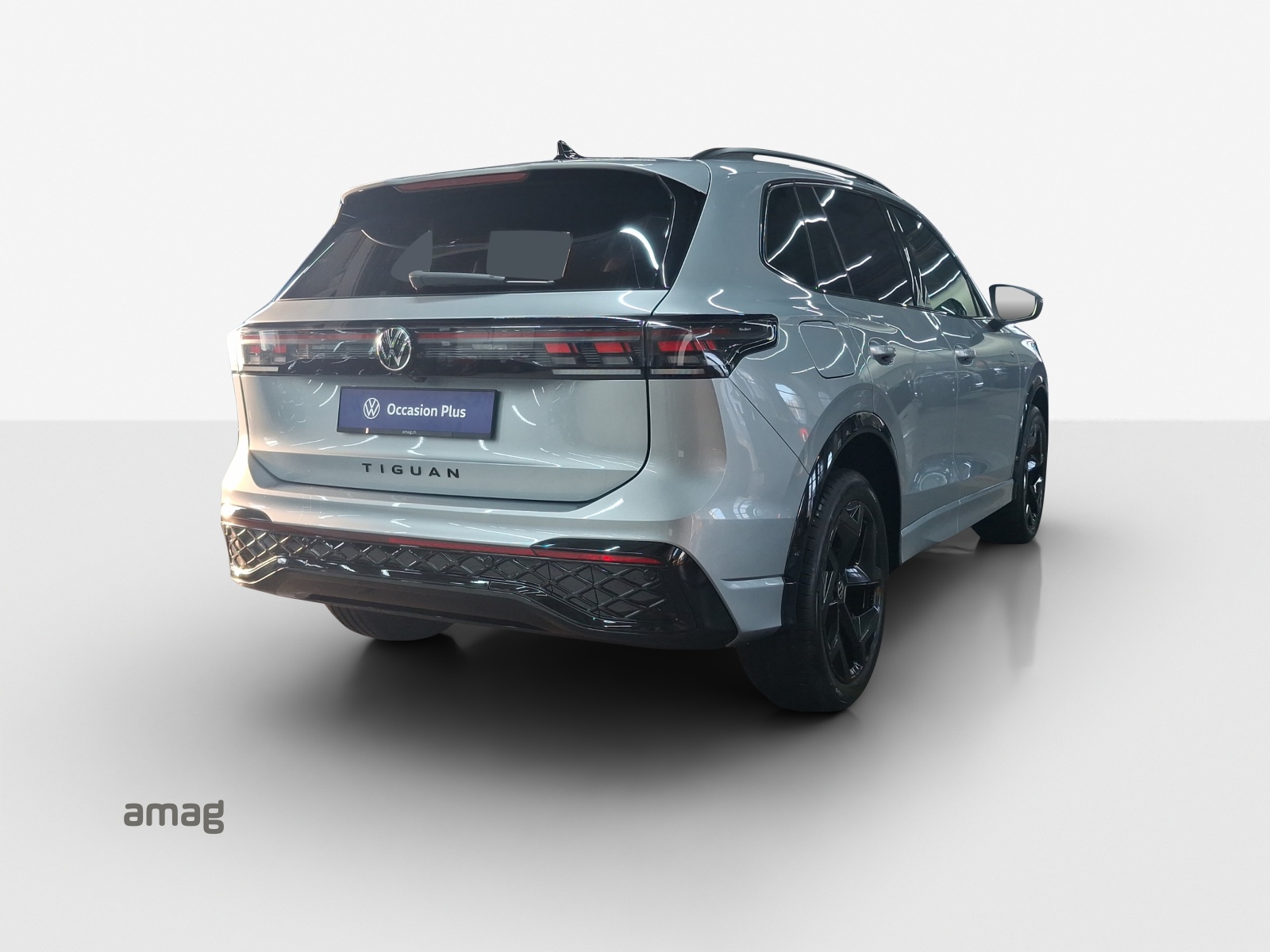 VW Tiguan 2.0 TDI SCR R-Line 4Motion DSG-image-4