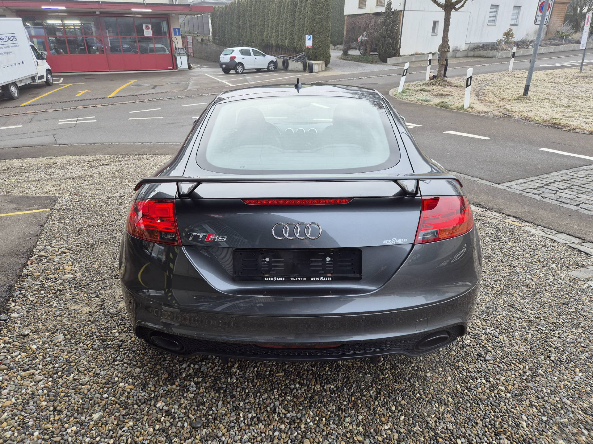AUDI TT RS Coupé 2.5 TFSI quattro-image-5