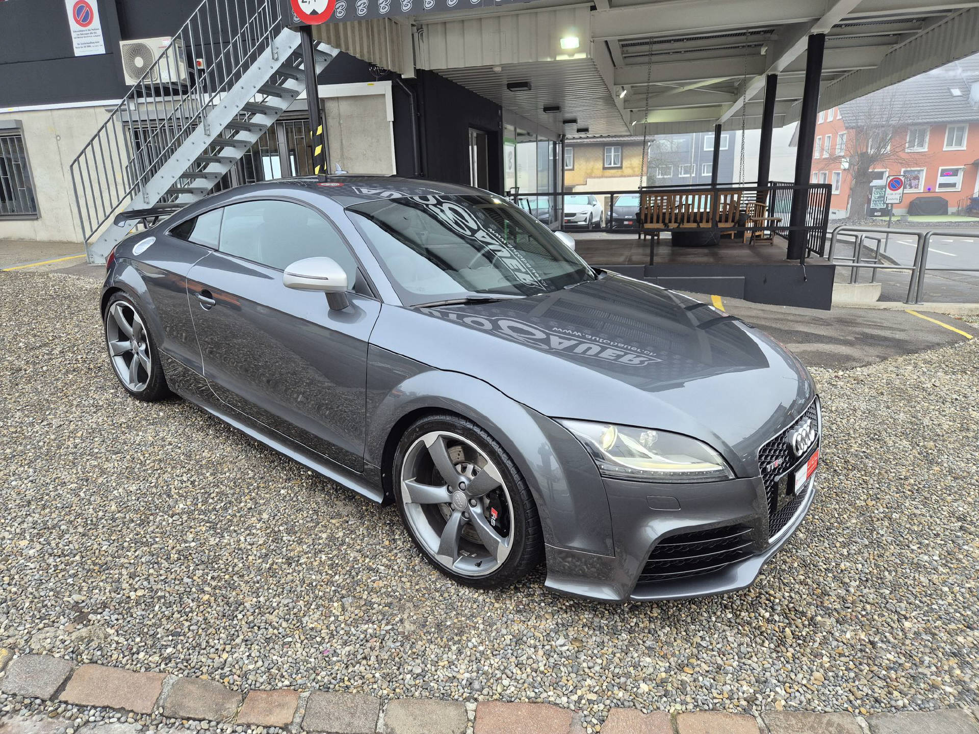 AUDI TT RS Coupé 2.5 TFSI quattro-image-1