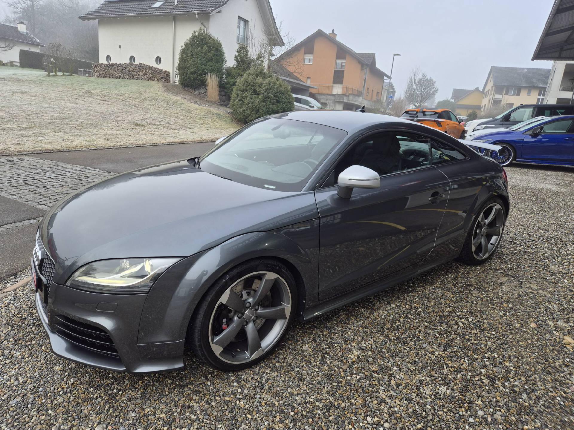 AUDI TT RS Coupé 2.5 TFSI quattro-image-3