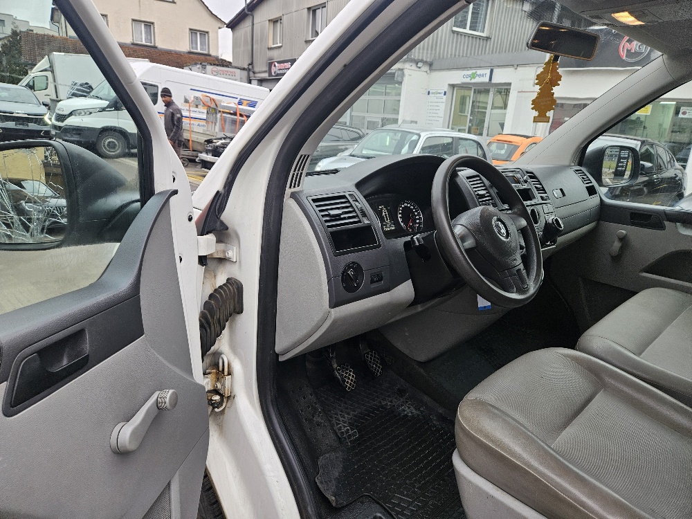 VW T5 2.0 TDI 4Motion-image-9