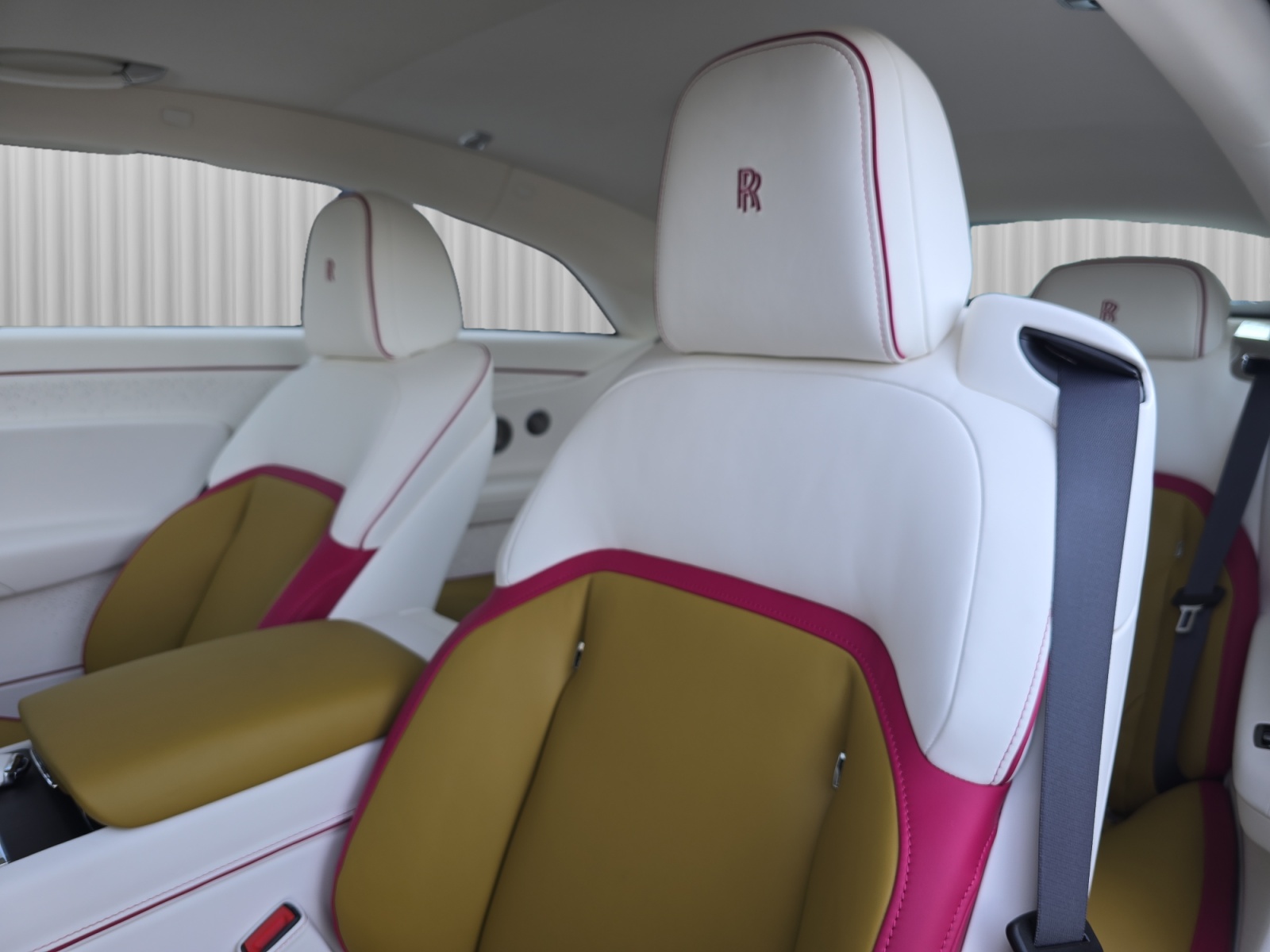 ROLLS-ROYCE SPECTRE - Demo Fahrzeug - Herstellergarantie bis März 2030-image-9