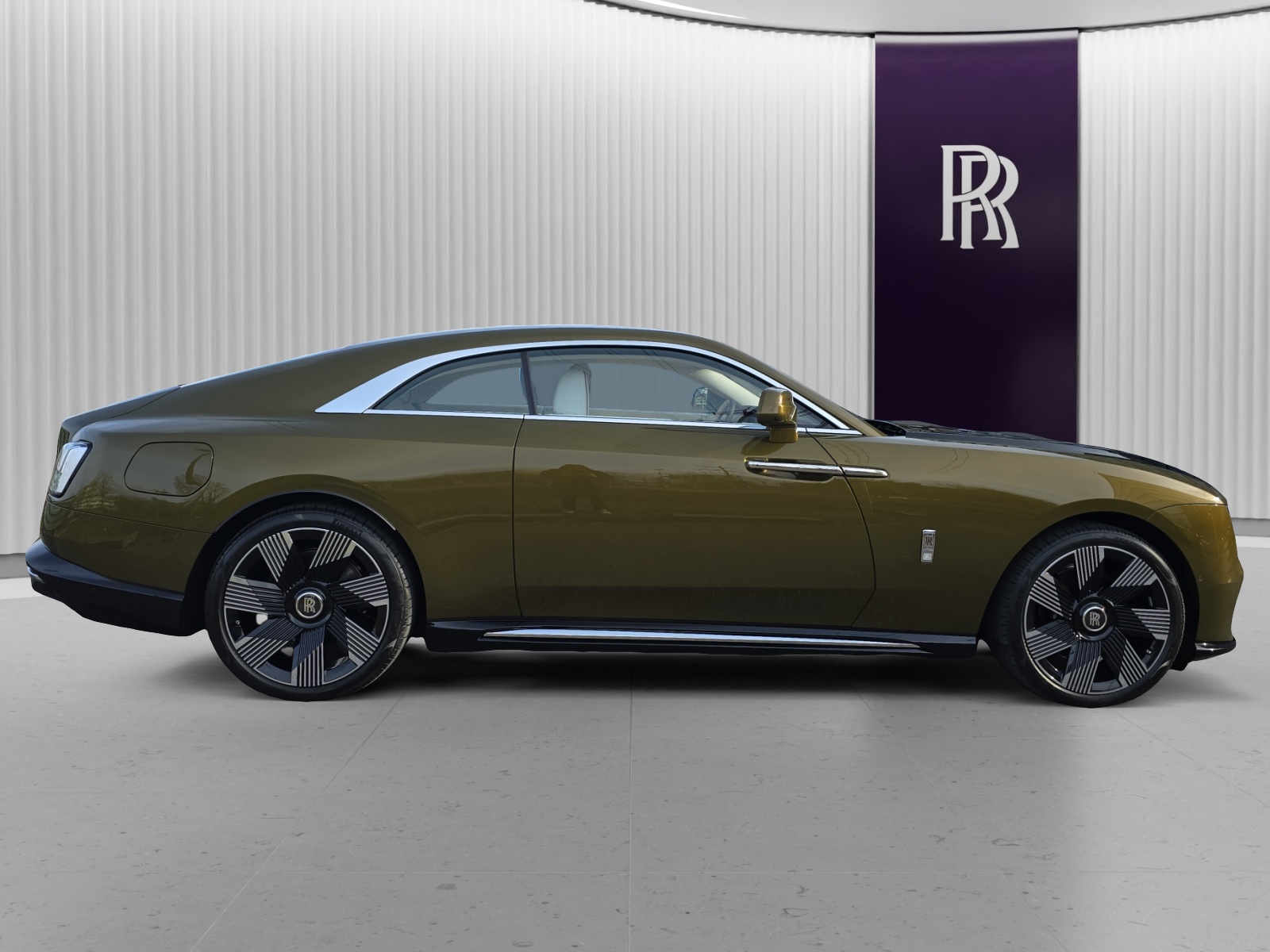 ROLLS-ROYCE SPECTRE - Demo Fahrzeug - Herstellergarantie bis März 2030-showroom-element-2