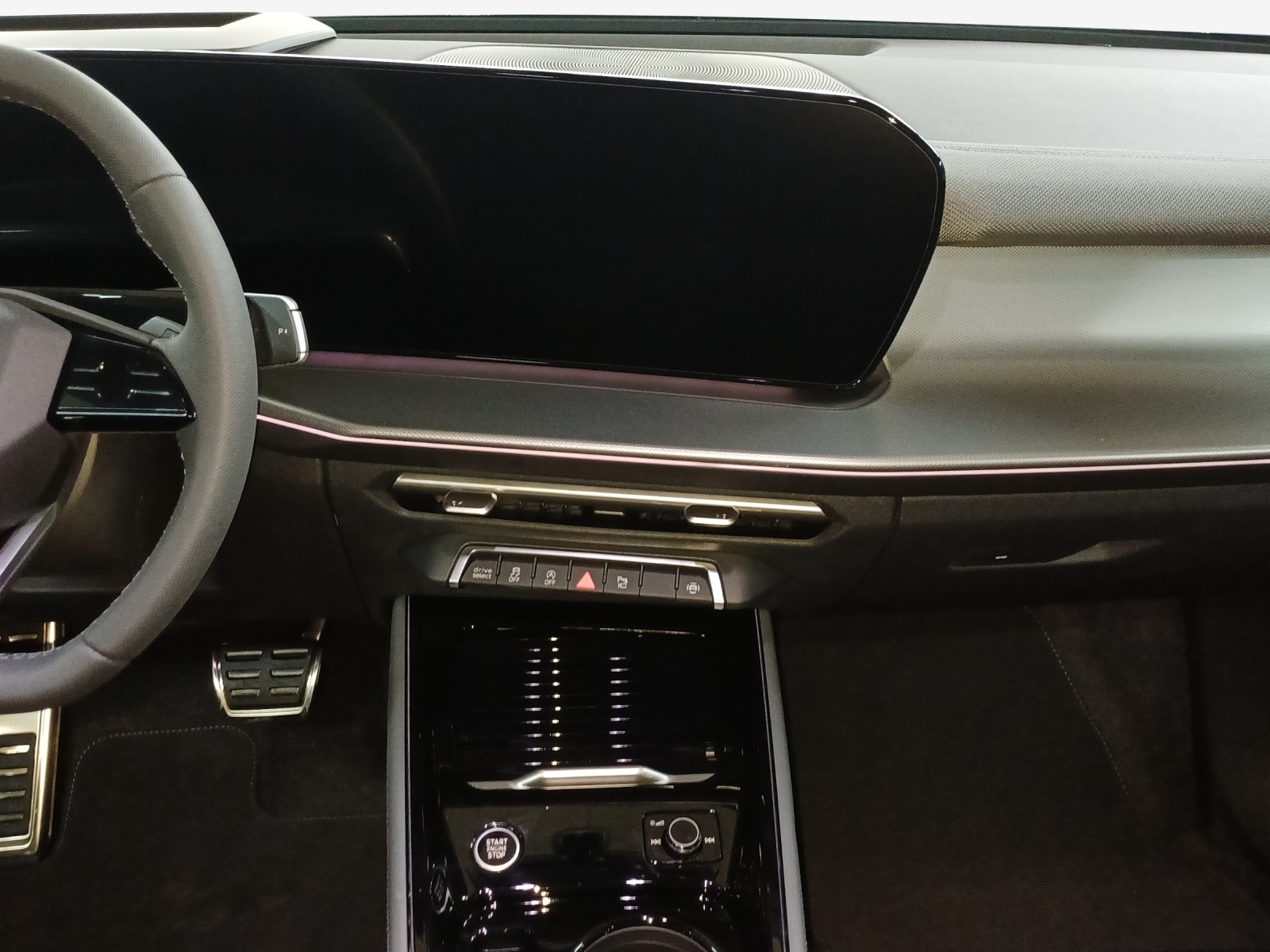 AUDI Q3 SUV 110 kW TFSI S tronic-image-10