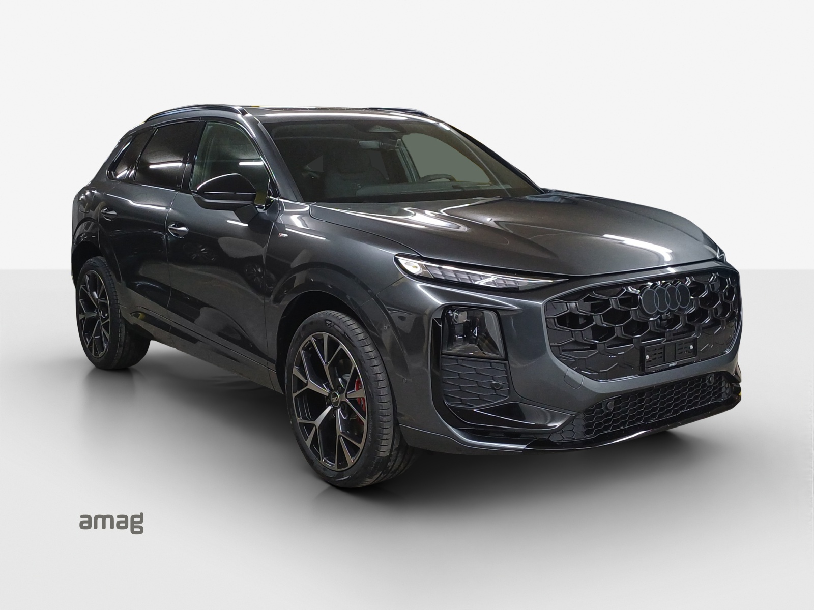 AUDI Q3 SUV 110 kW TFSI S tronic-image-5