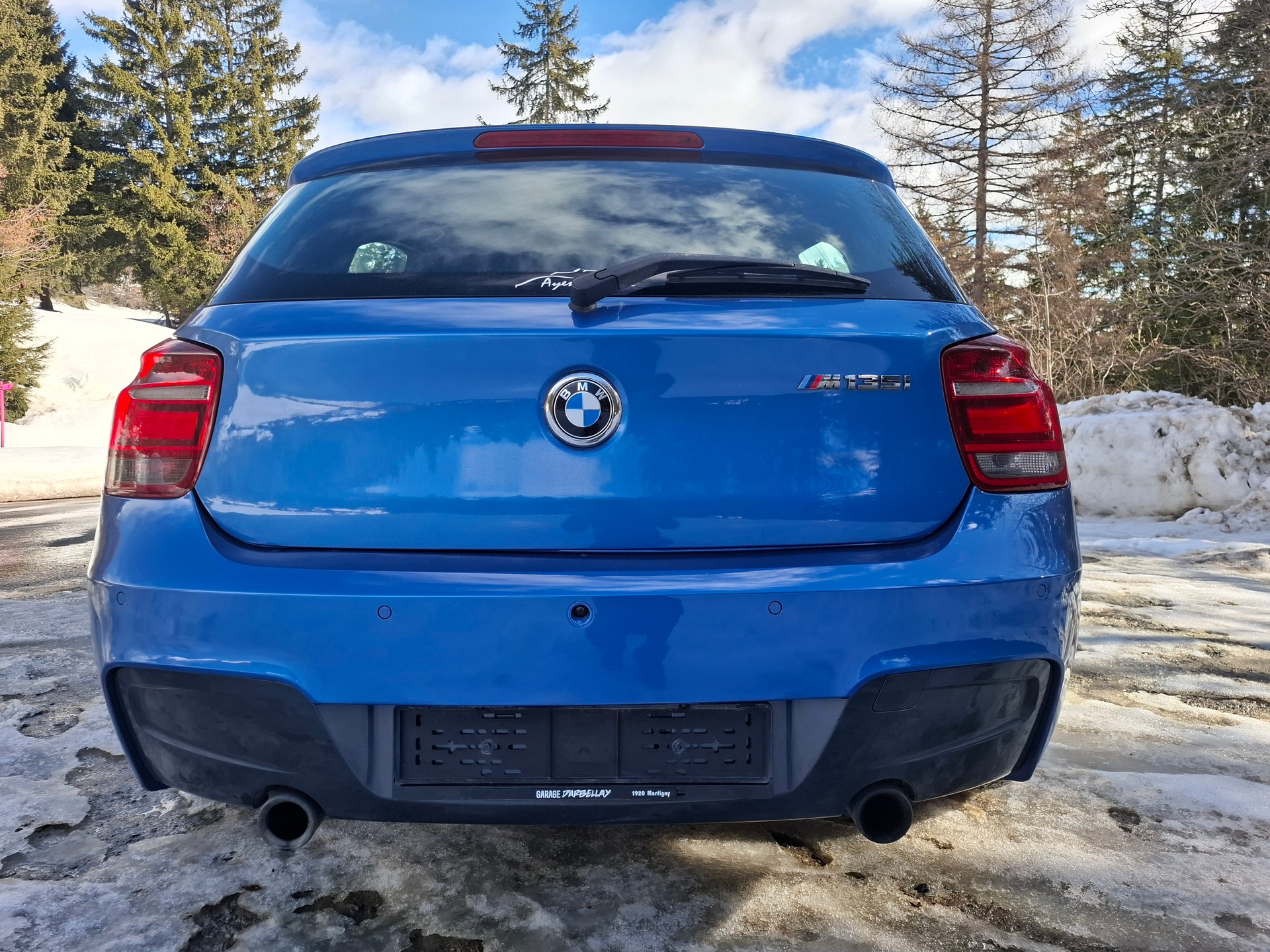 BMW M135i xDrive Steptronic-image-7