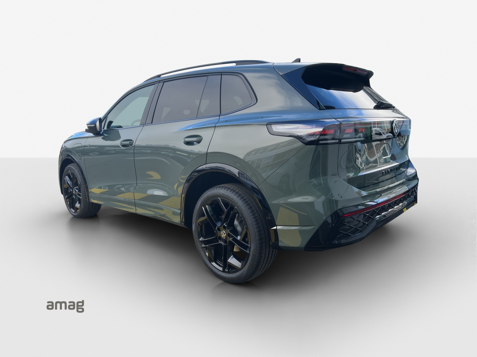 VW Tiguan 1.5 TSI evo2 eHybrid R-Line DSG-image-2