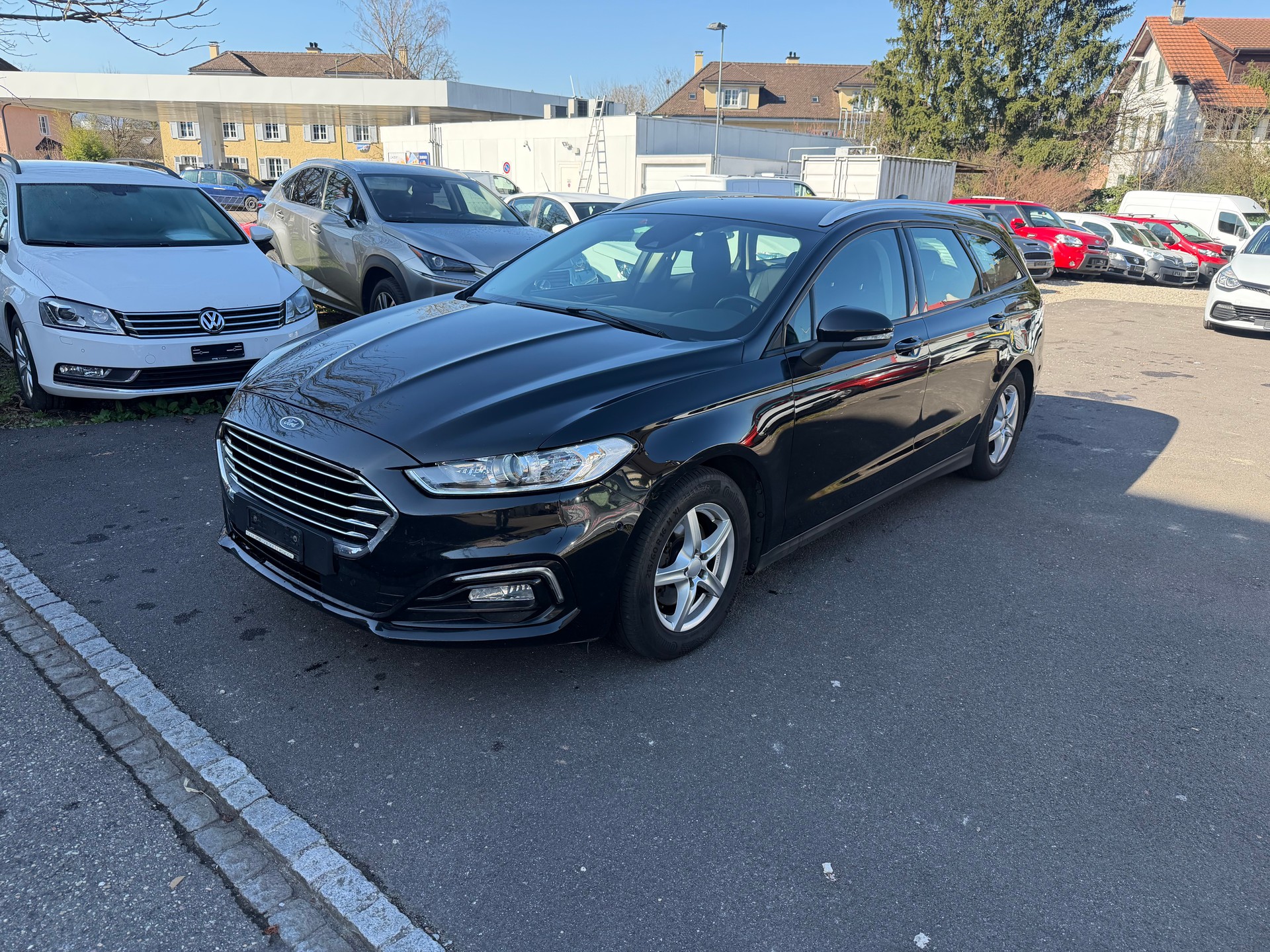 FORD Mondeo 2.0 TDCi Trend Automatik-image-1