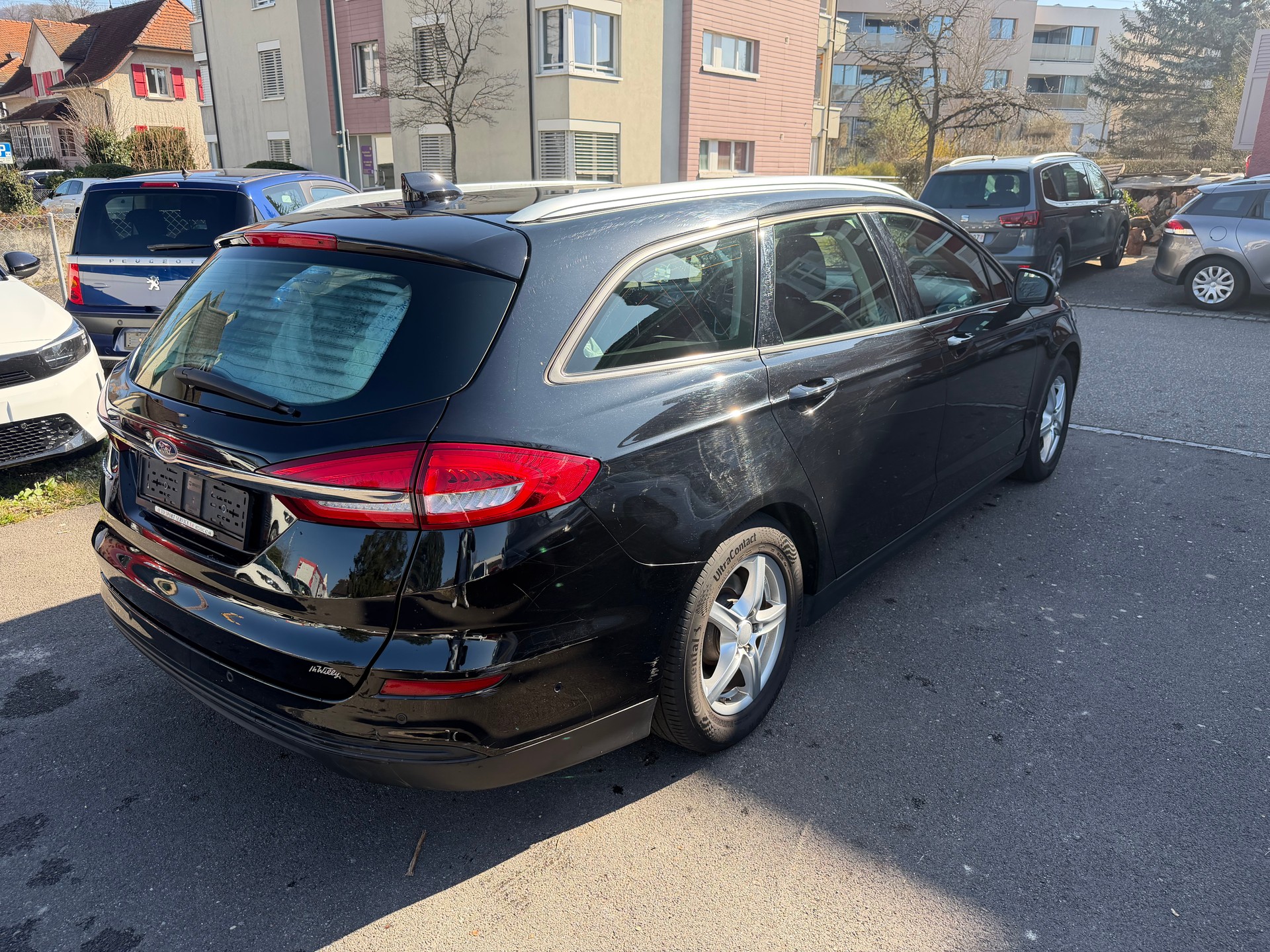 FORD Mondeo 2.0 TDCi Trend Automatik-image-3