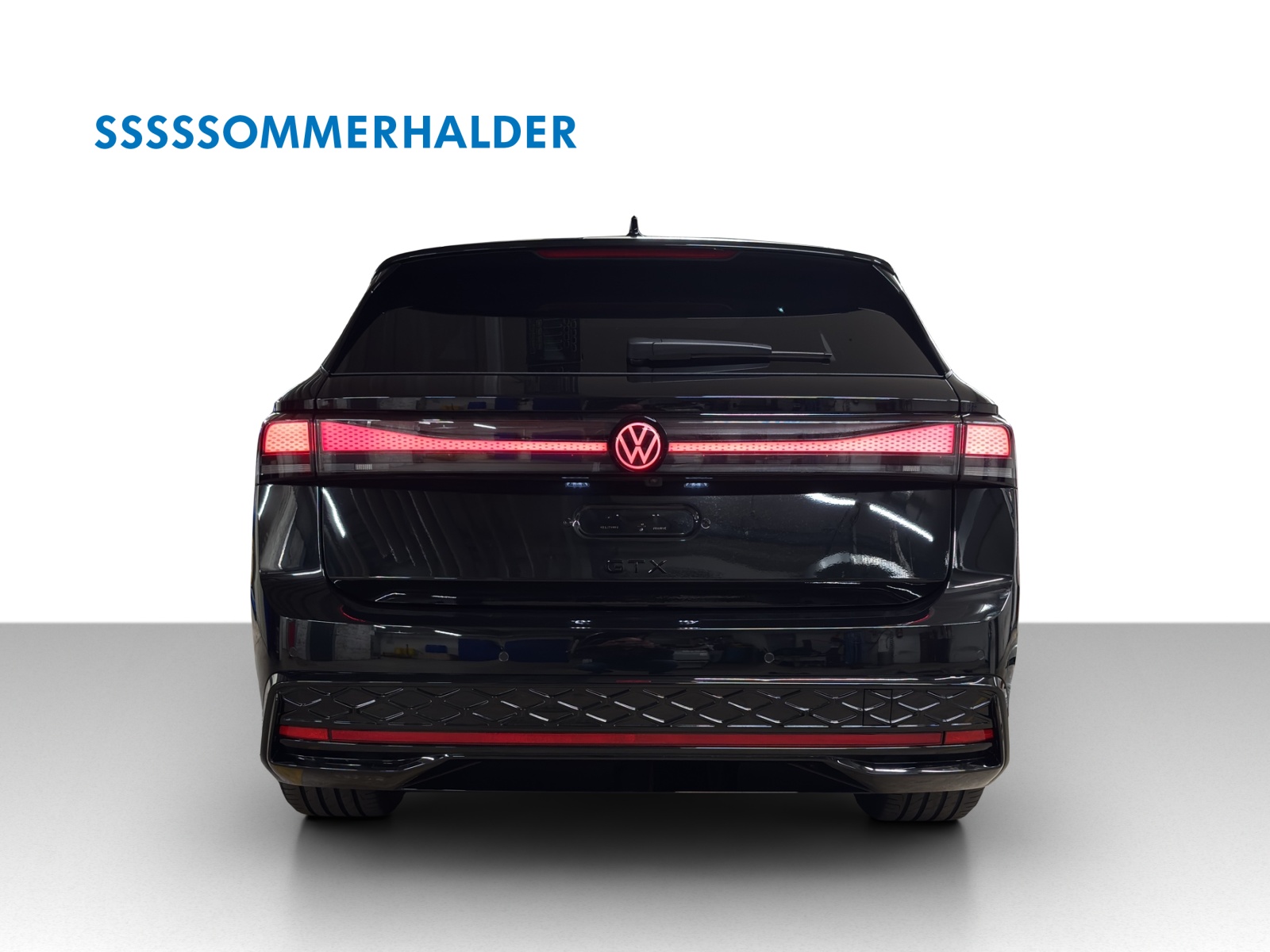 VW ID.7 Tourer GTX 86 kWh GTX United 4 Motion-image-3