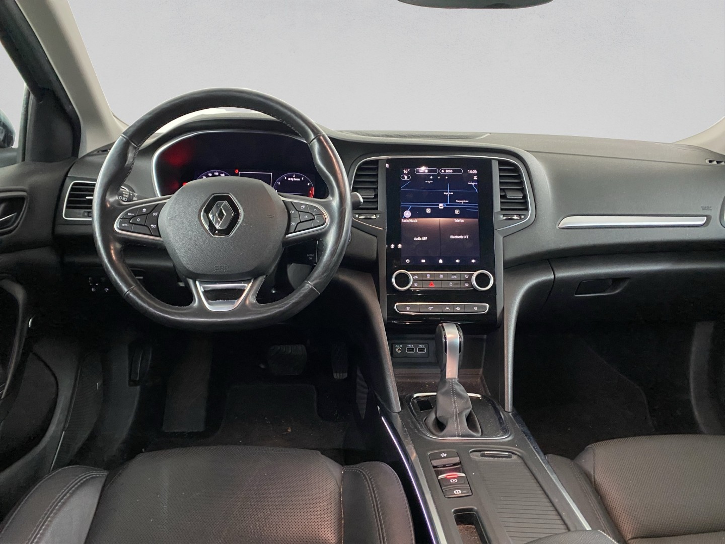 RENAULT Mégane Grandtour 1.3 16V Turbo Intens EDC-image-10