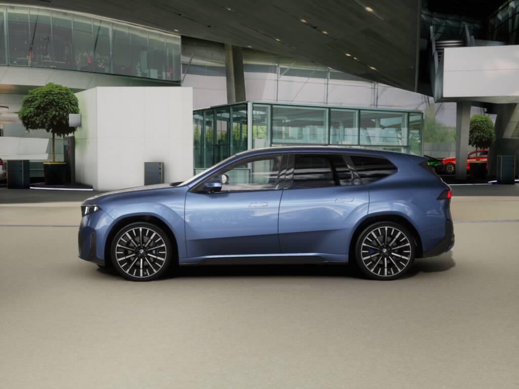 BMW iX3 50 xDrive-image-3