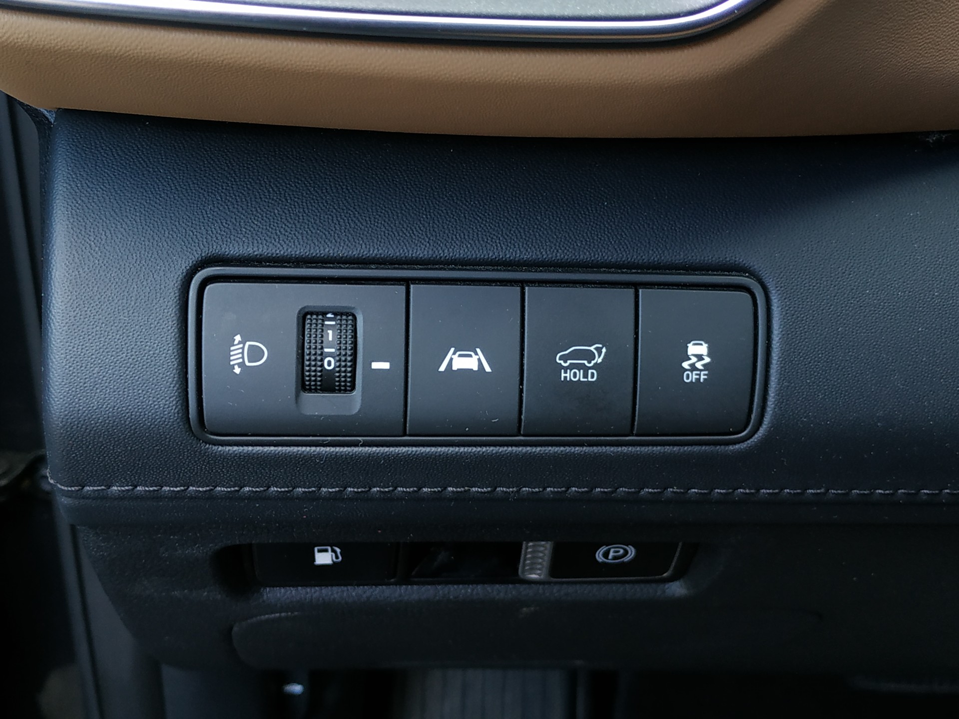HYUNDAI Santa Fe 1.6 T-GDi PHEV Vertex 4WD Automatic-image-18