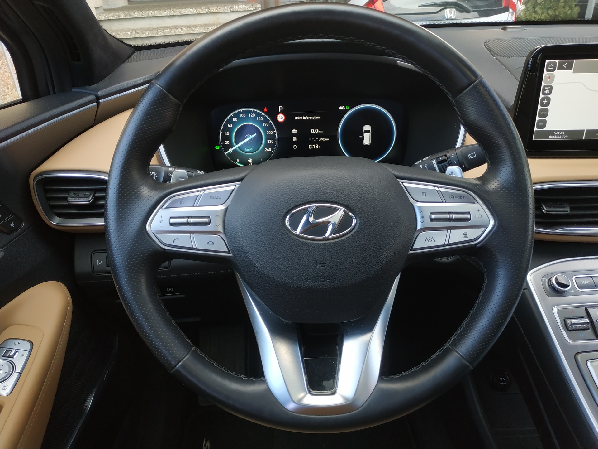 HYUNDAI Santa Fe 1.6 T-GDi PHEV Vertex 4WD Automatic-image-15