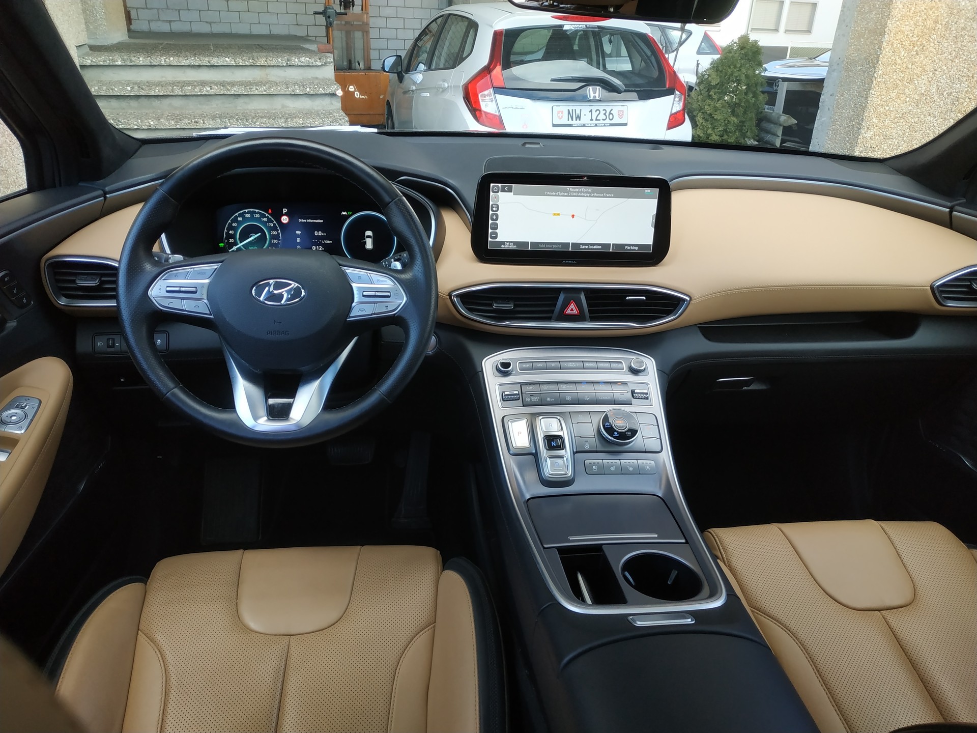 HYUNDAI Santa Fe 1.6 T-GDi PHEV Vertex 4WD Automatic-image-10