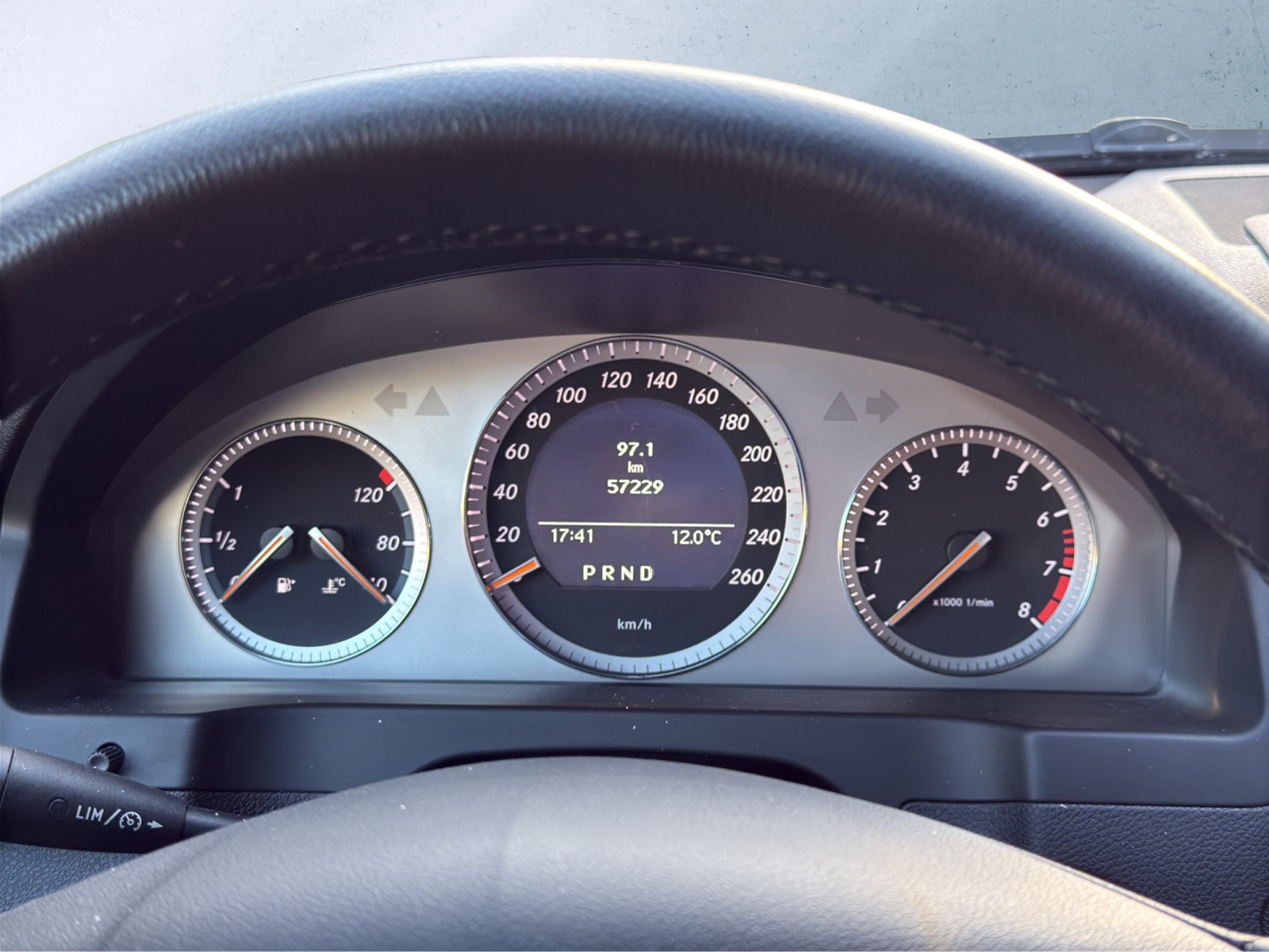 MERCEDES-BENZ C 350 Avantgarde 4Matic *Liebhaberfahrzeug*-image-8