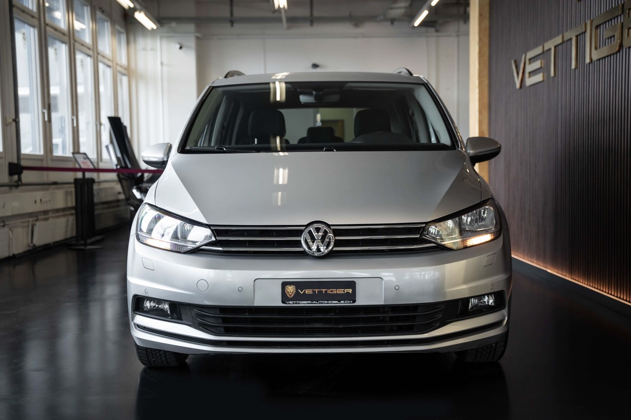 VW Touran 1.6 TDI BlueMotion Technology Comfortline DSG-image-1