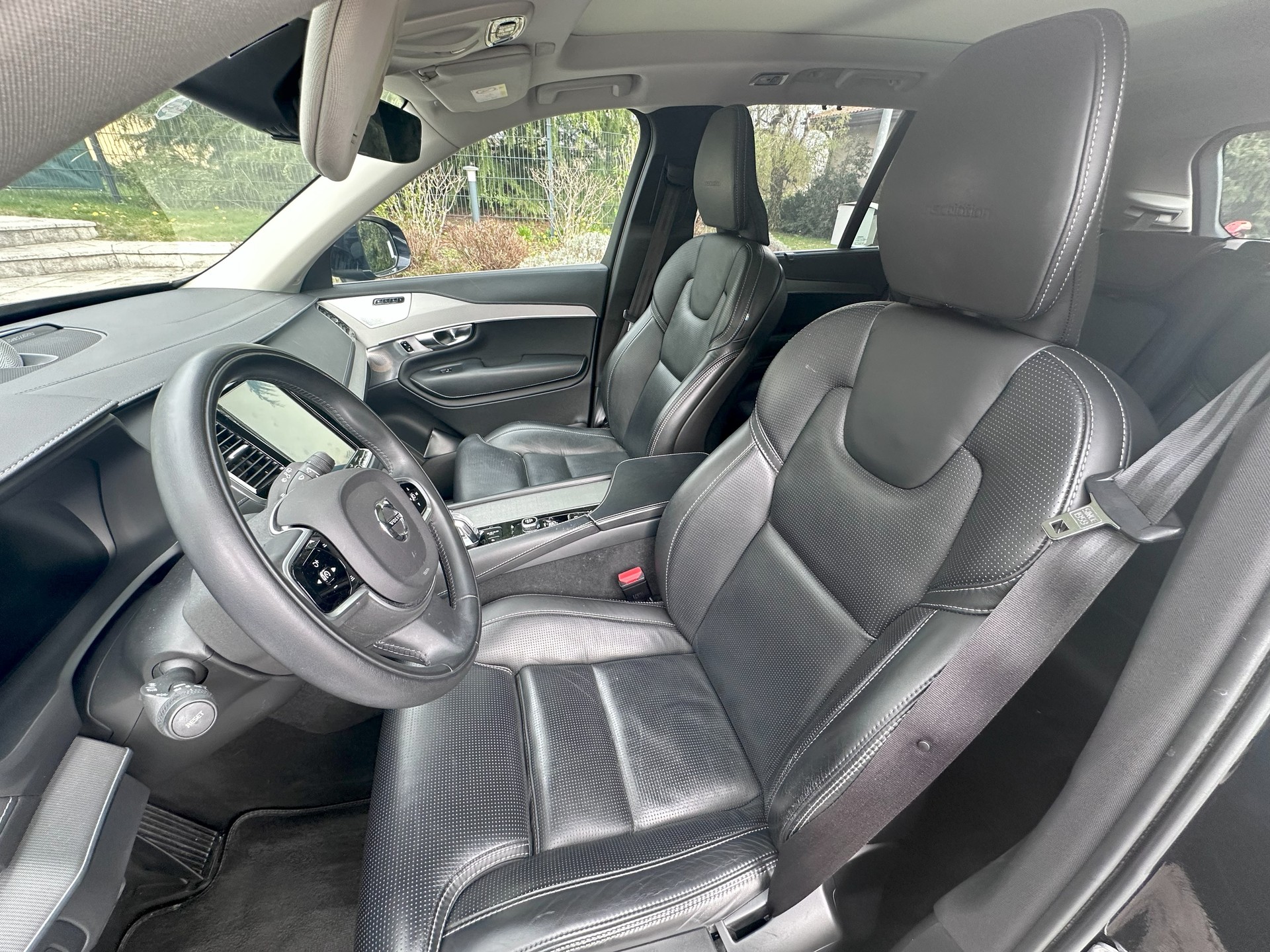 VOLVO XC90 T8 eAWD Inscription Geartronic-image-12