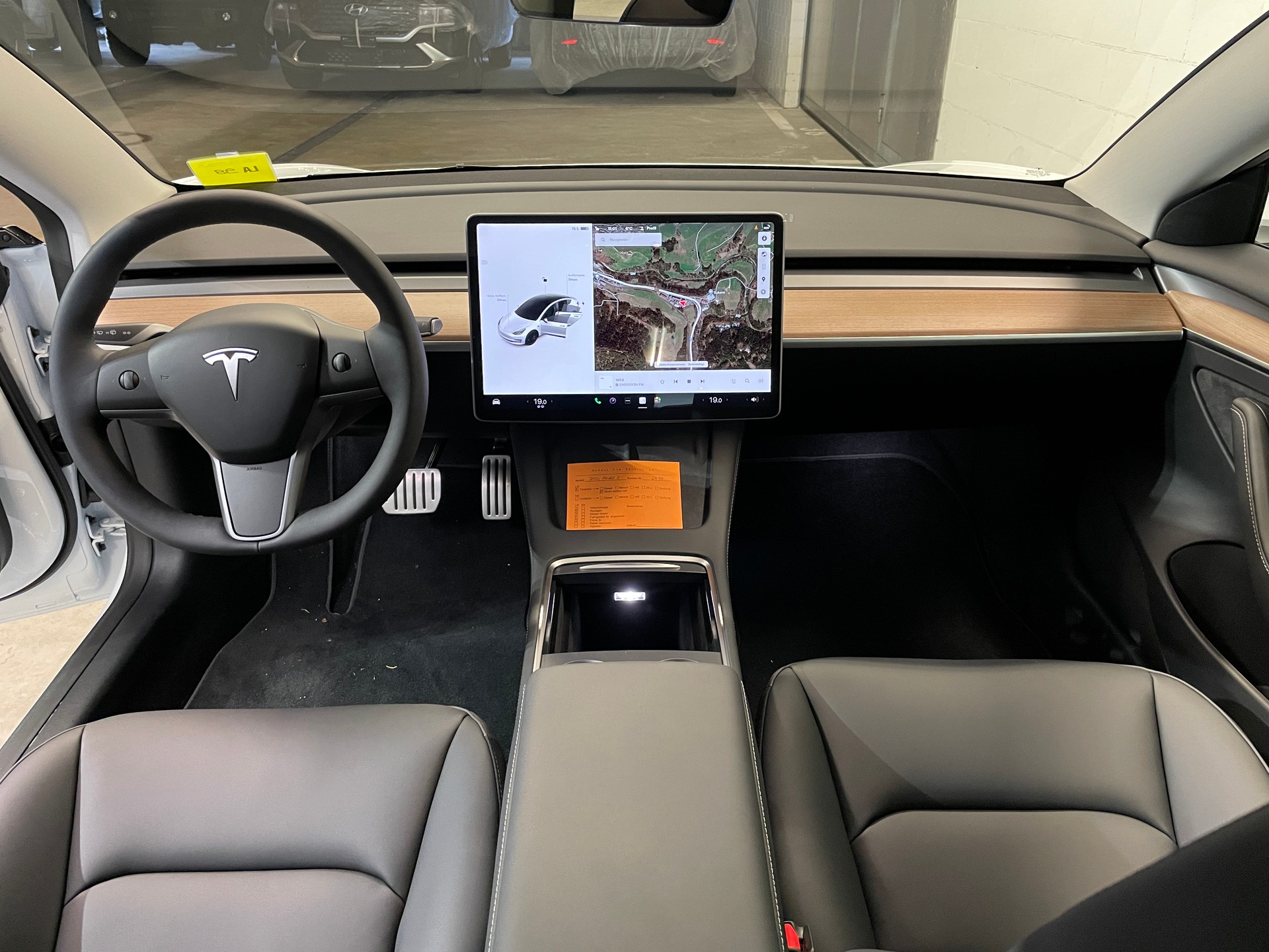 TESLA Model 3 Performance Dual Motor AWD-image-21