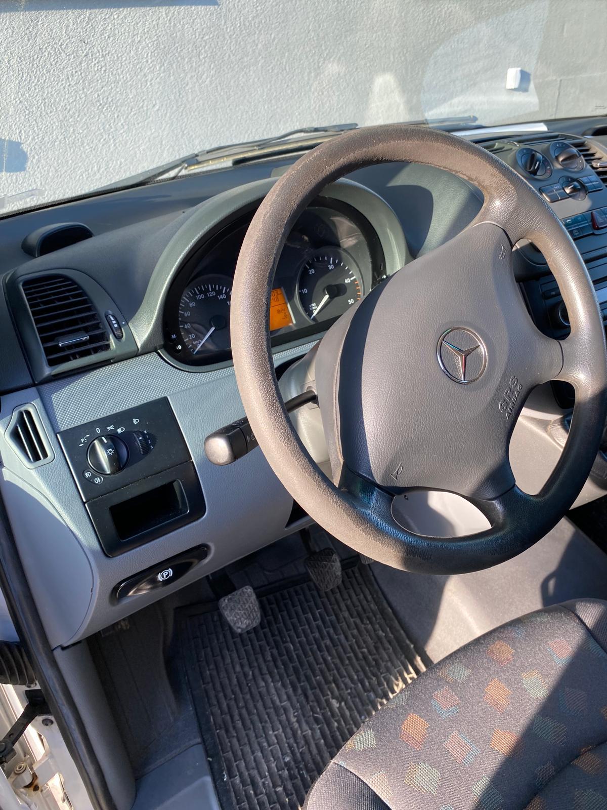 MERCEDES-BENZ Vito 111 CDI-image-3