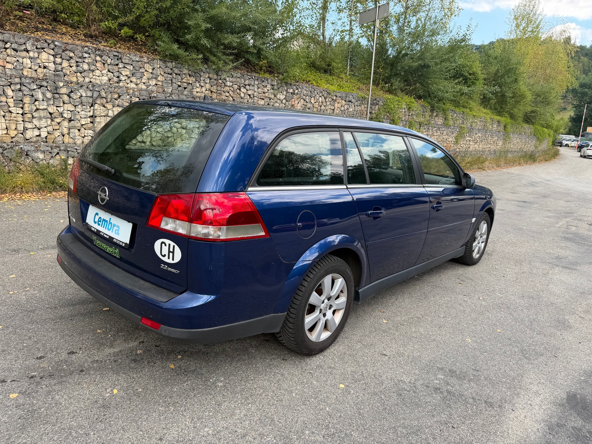 OPEL Vectra Caravan 2.2 Elegance-image-9