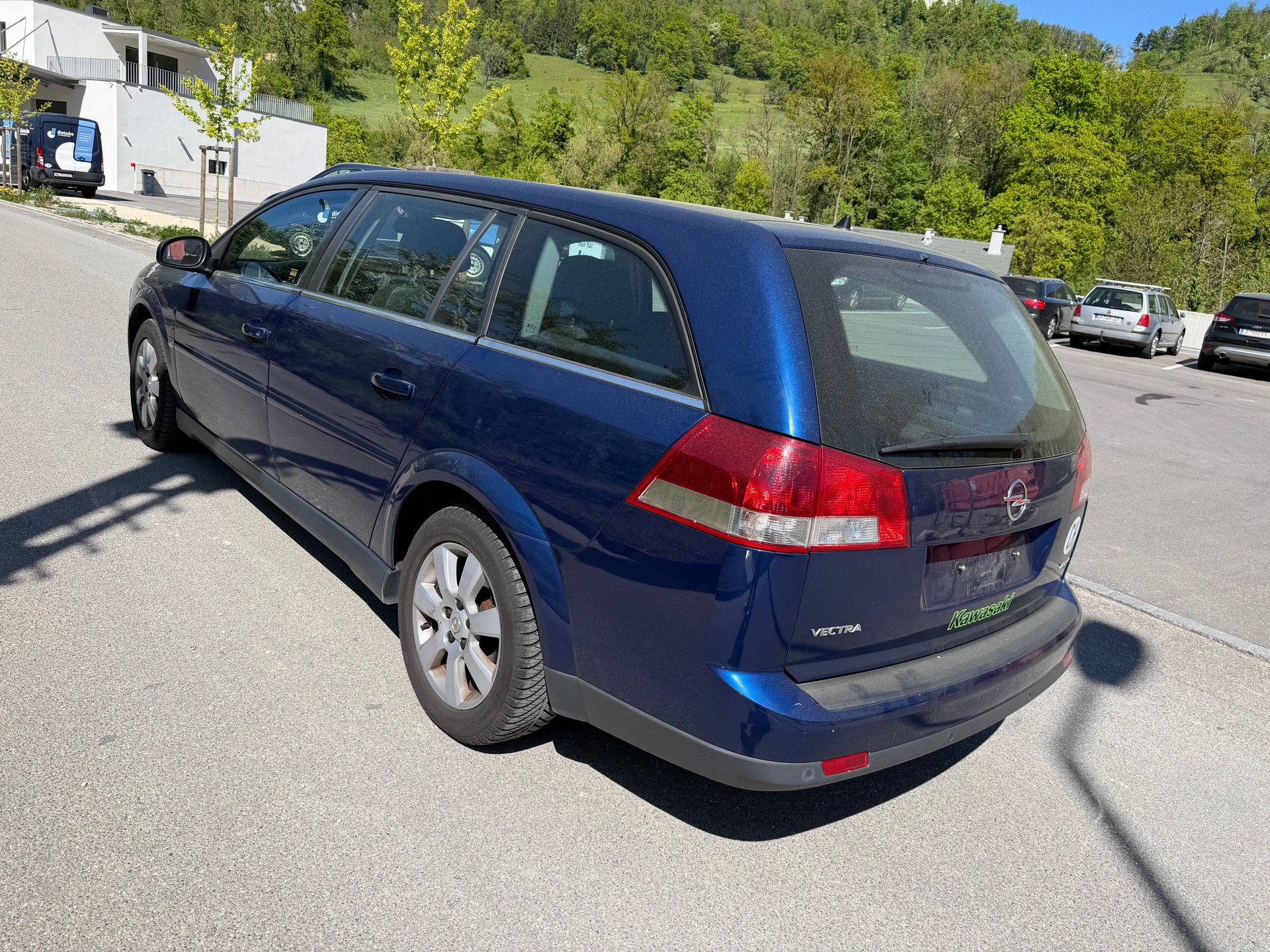OPEL Vectra Caravan 2.2 Elegance-image-6
