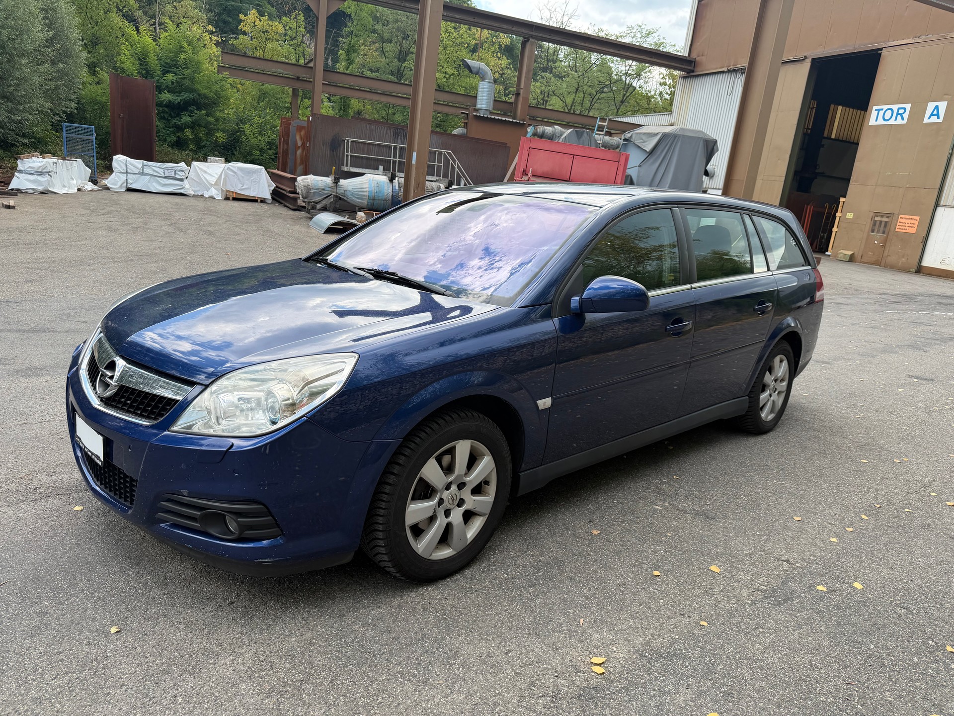 OPEL Vectra Caravan 2.2 Elegance-image-10