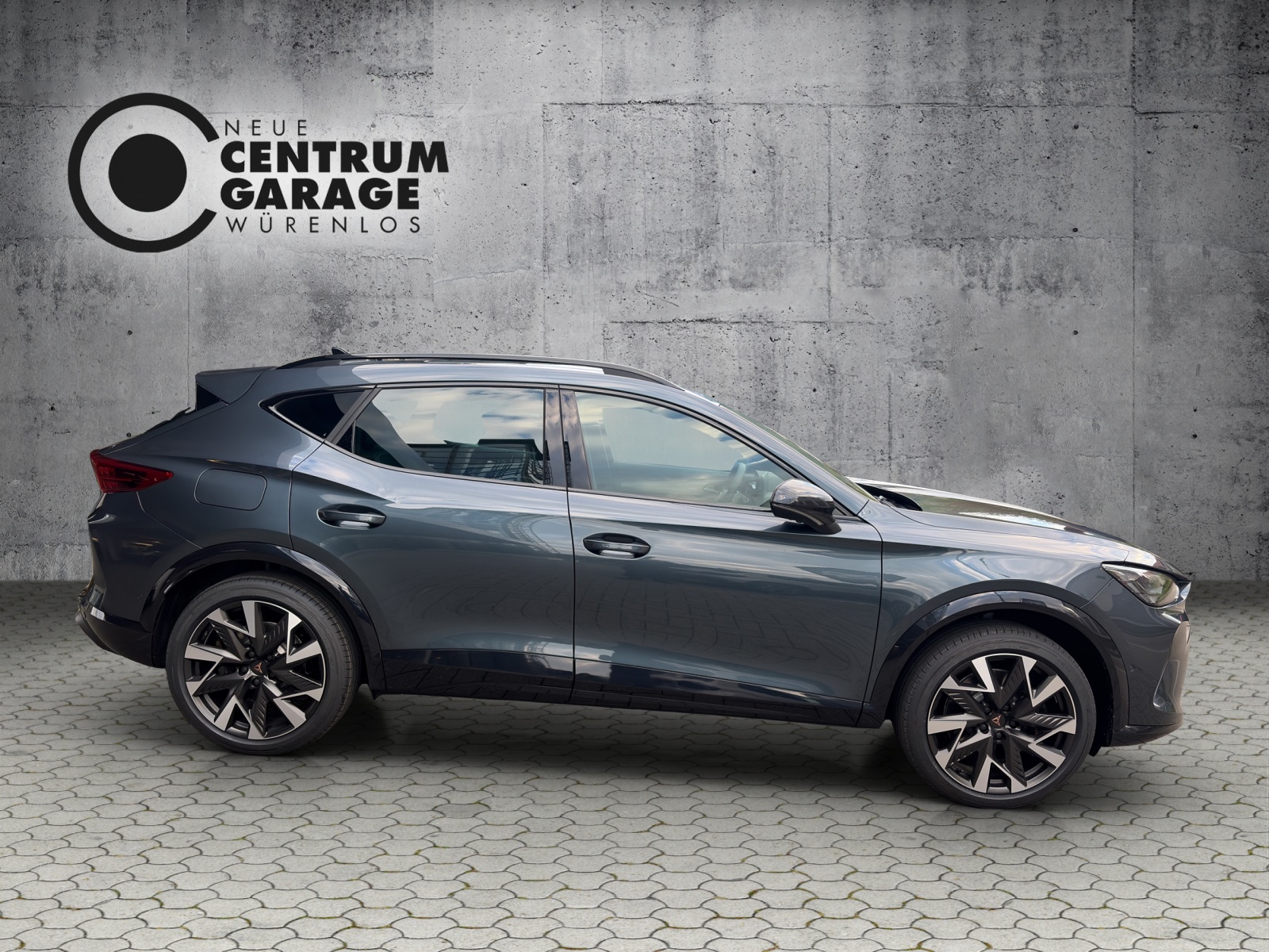 CUPRA Formentor 1.5 e-HYBRID pHEV Prime Edition DSG-image-2