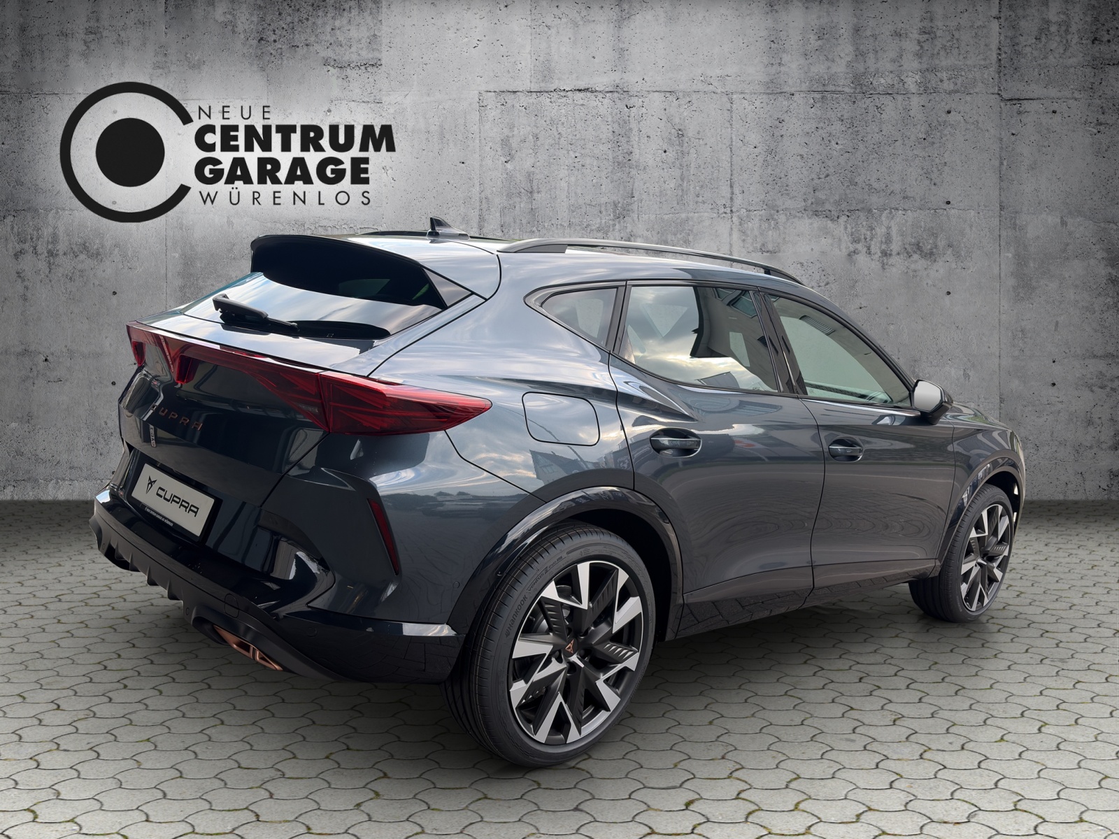 CUPRA Formentor 1.5 e-HYBRID pHEV Prime Edition DSG-image-3