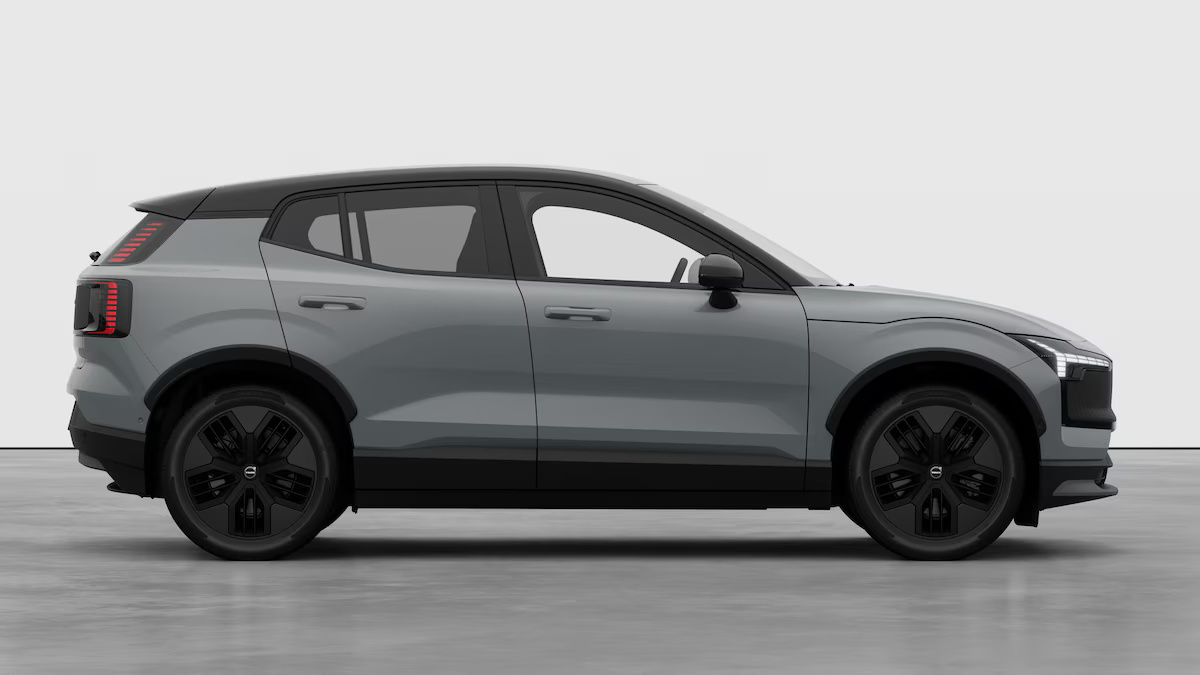 VOLVO EX30 CC E60 Twin Performance AWD-image-5