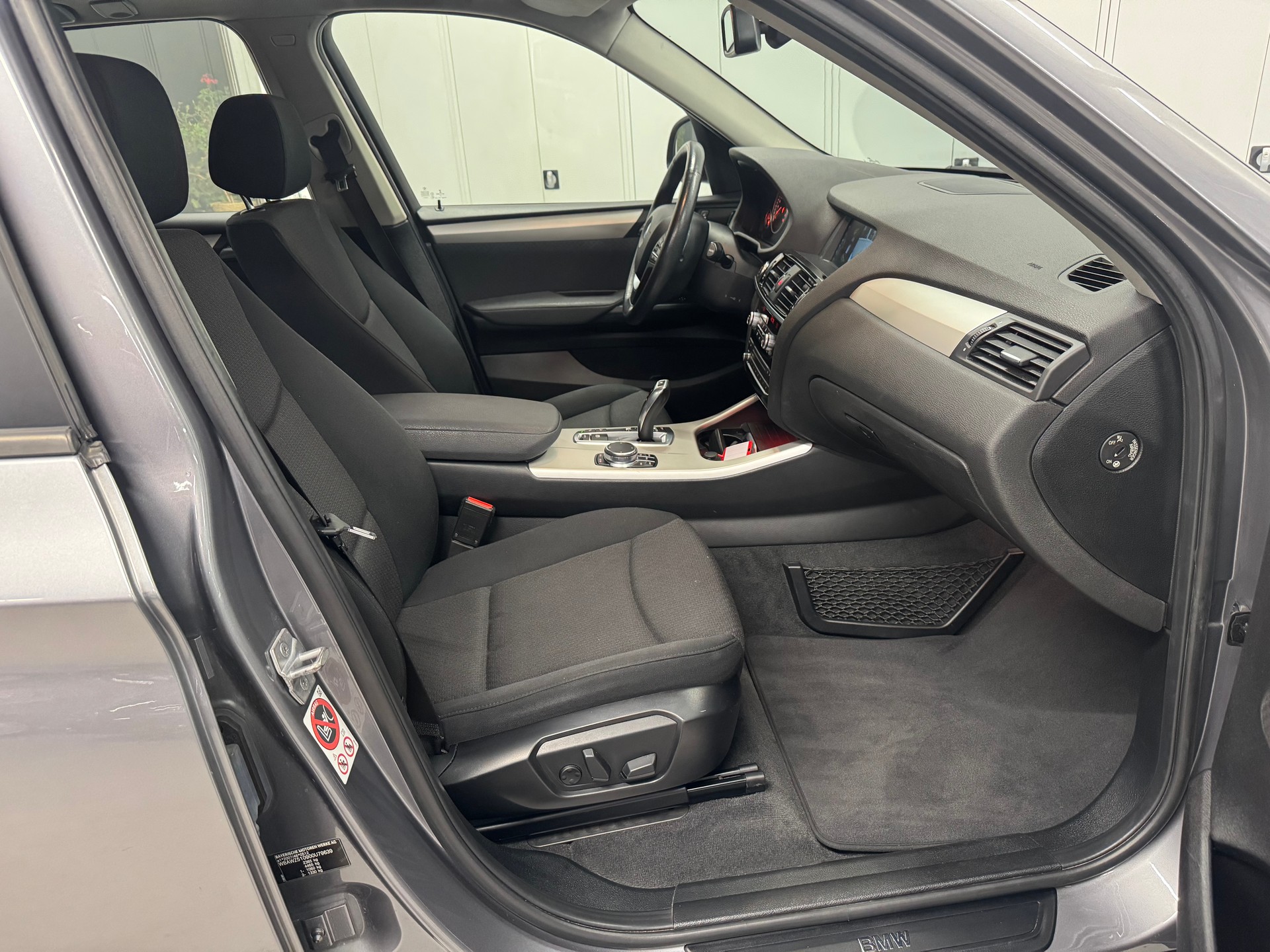 BMW X3 xDrive 20d Steptronic-image-10