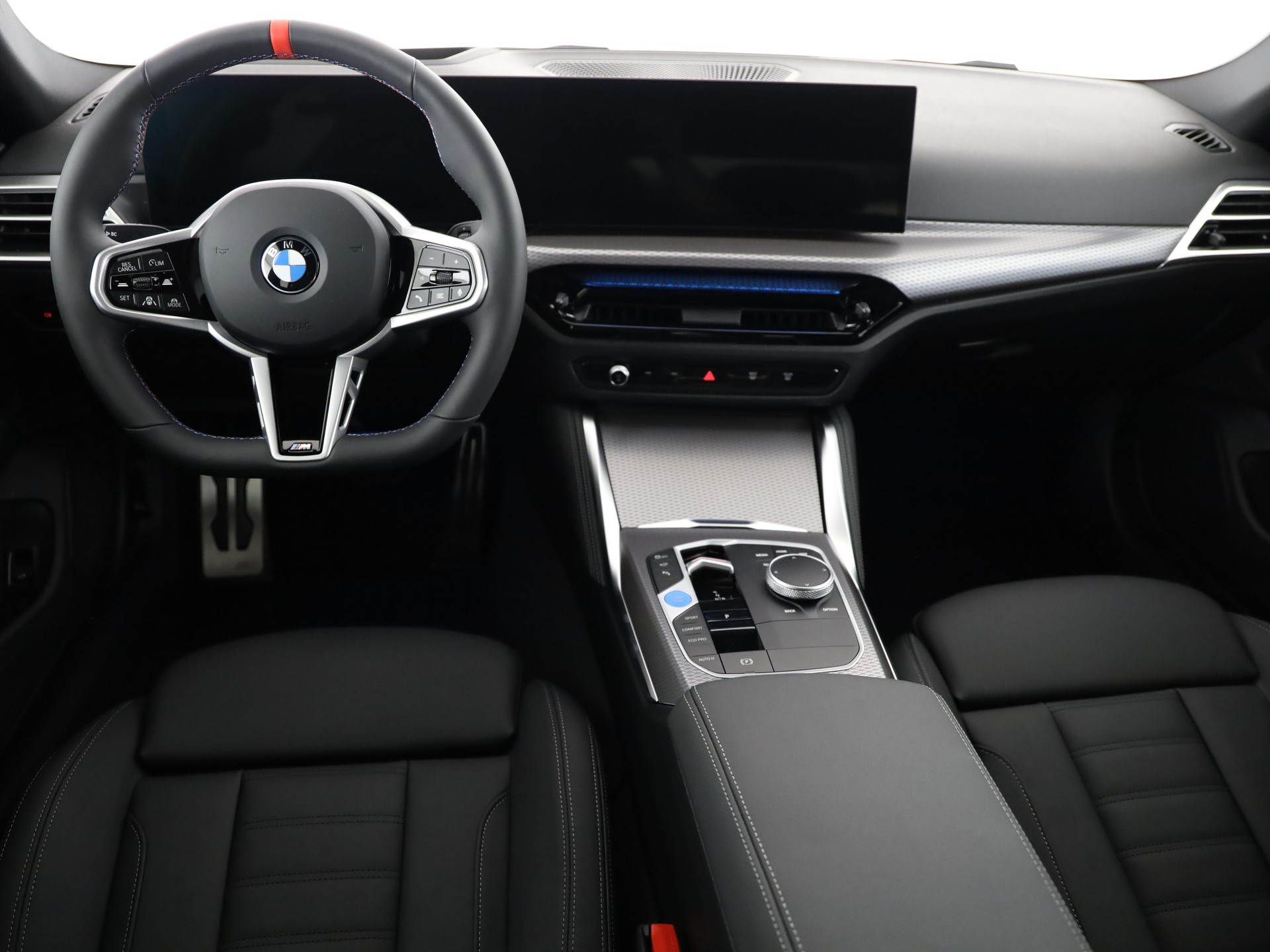 BMW i4 M60-image-4