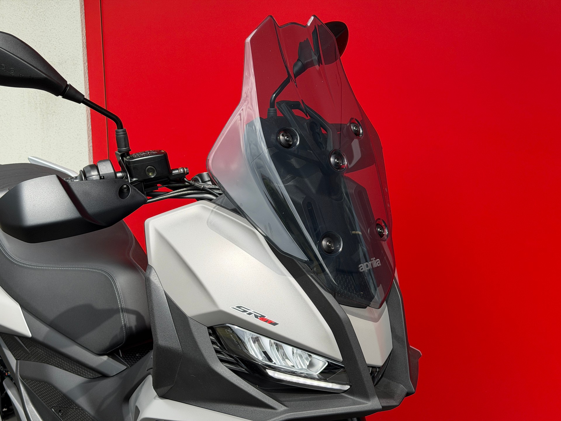 APRILIA SR 400 GT-image-7