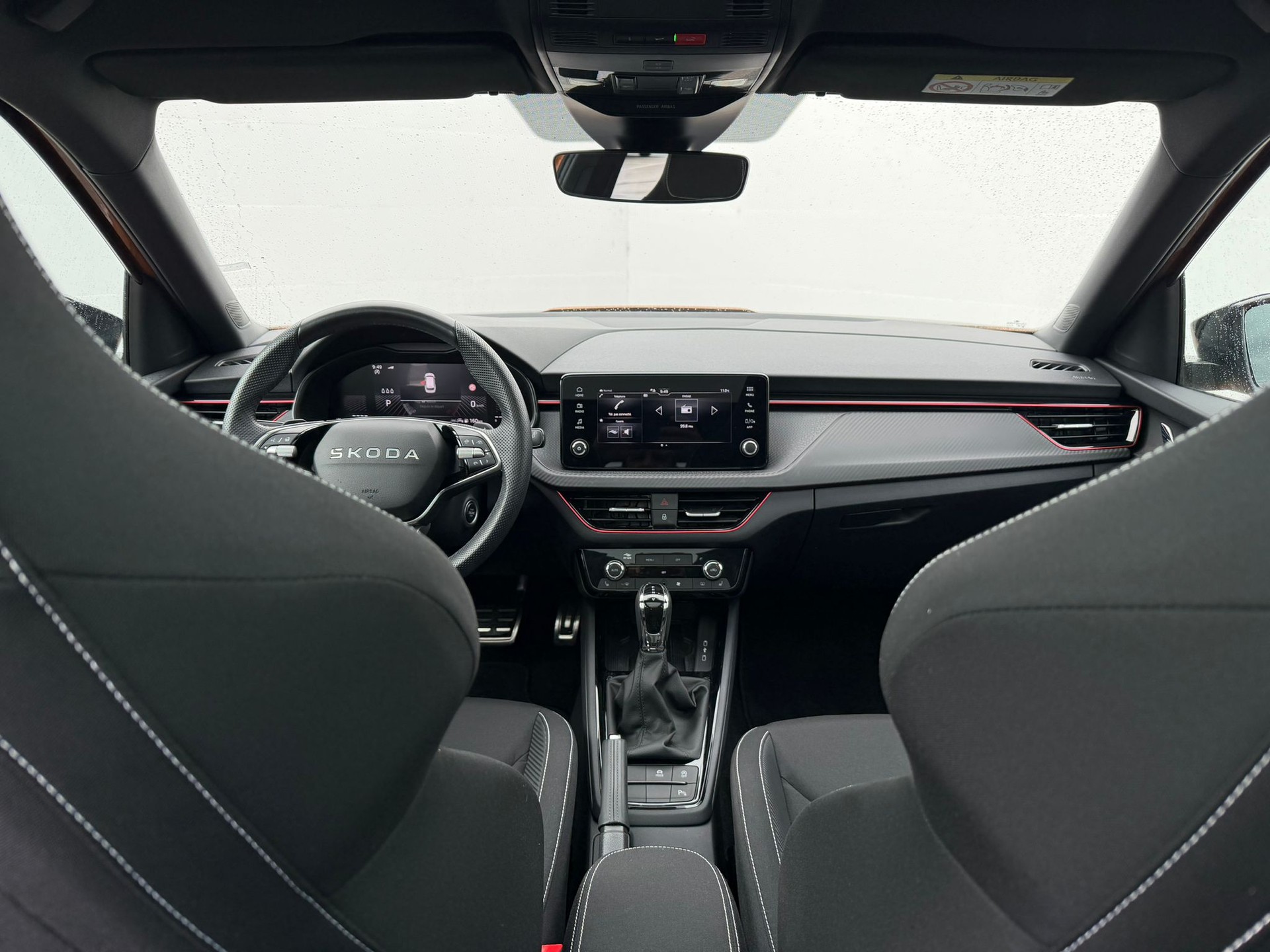 SKODA Kamiq 1.5 TSI Monte Carlo DSG-image-11