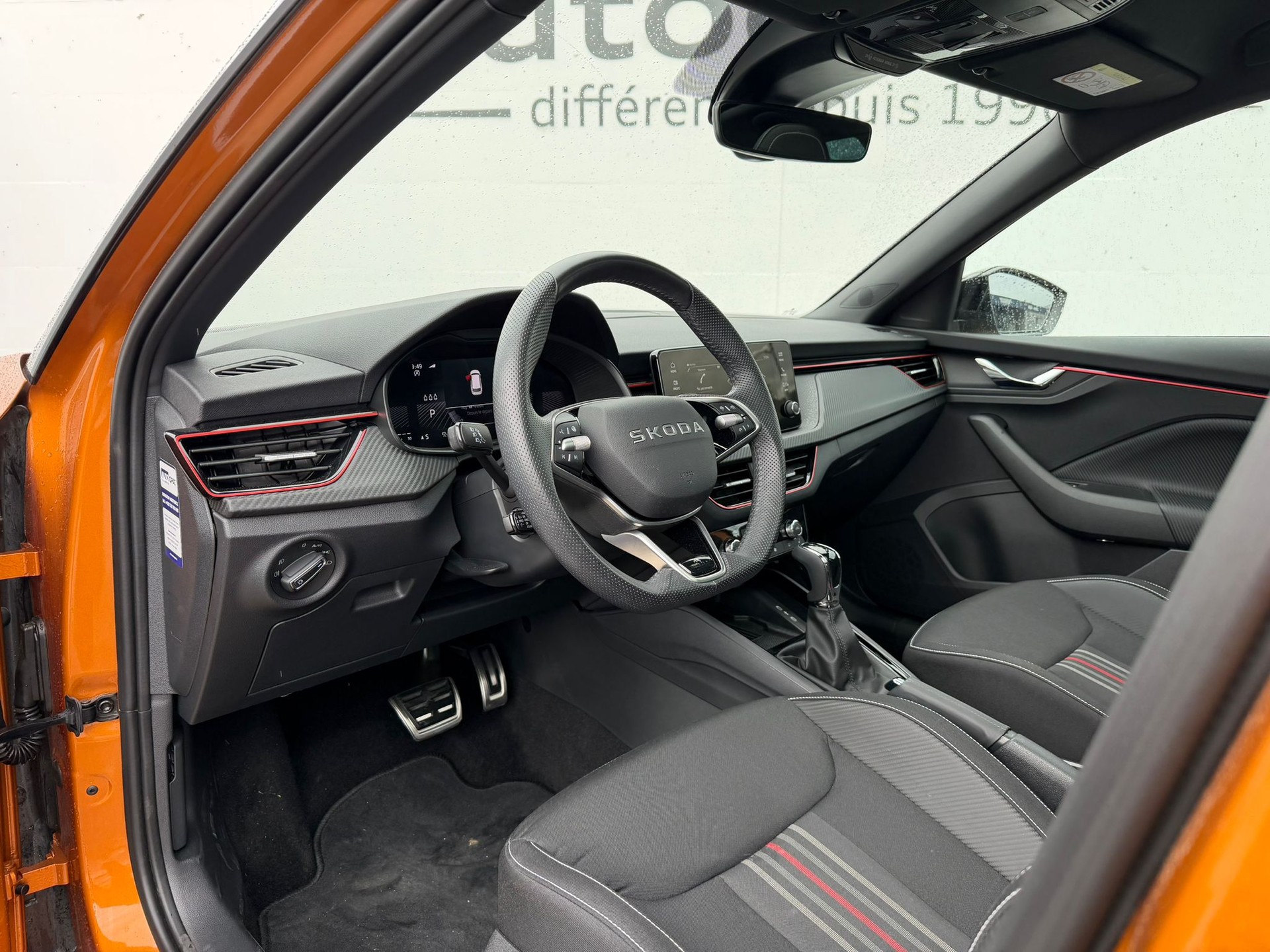 SKODA Kamiq 1.5 TSI Monte Carlo DSG-image-6