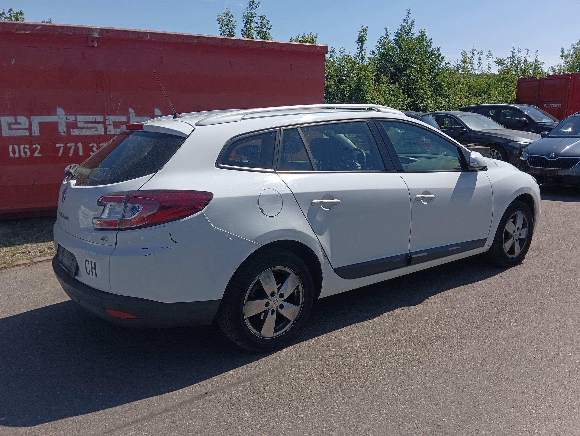 RENAULT Mégane Grandtour 1.5 dCi Dynamique EDC-image-5