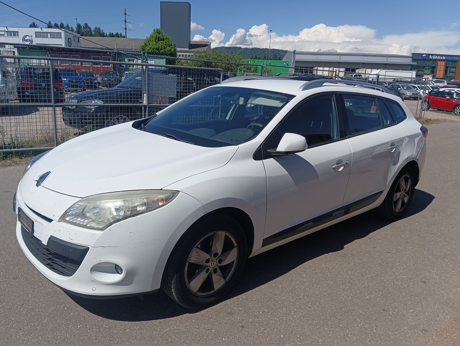 RENAULT Mégane Grandtour 1.5 dCi Dynamique EDC-image-2