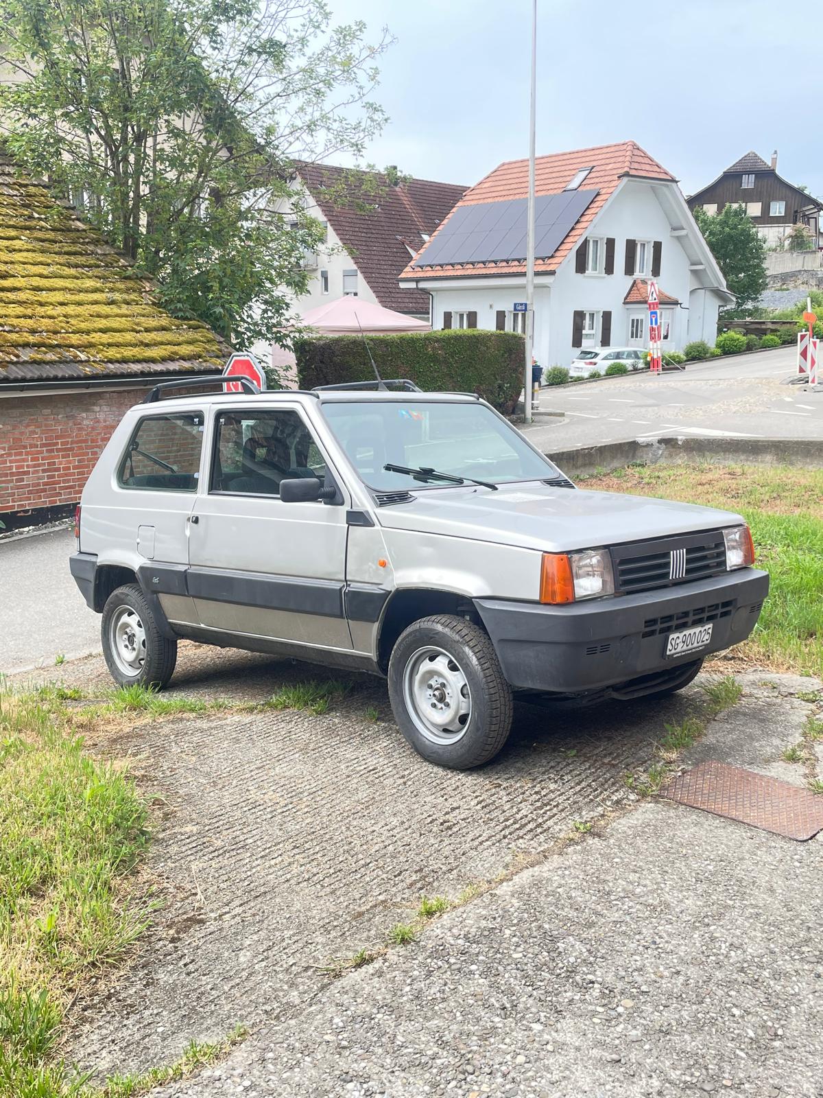 FIAT 1.1 4x4 Country Club-image-1