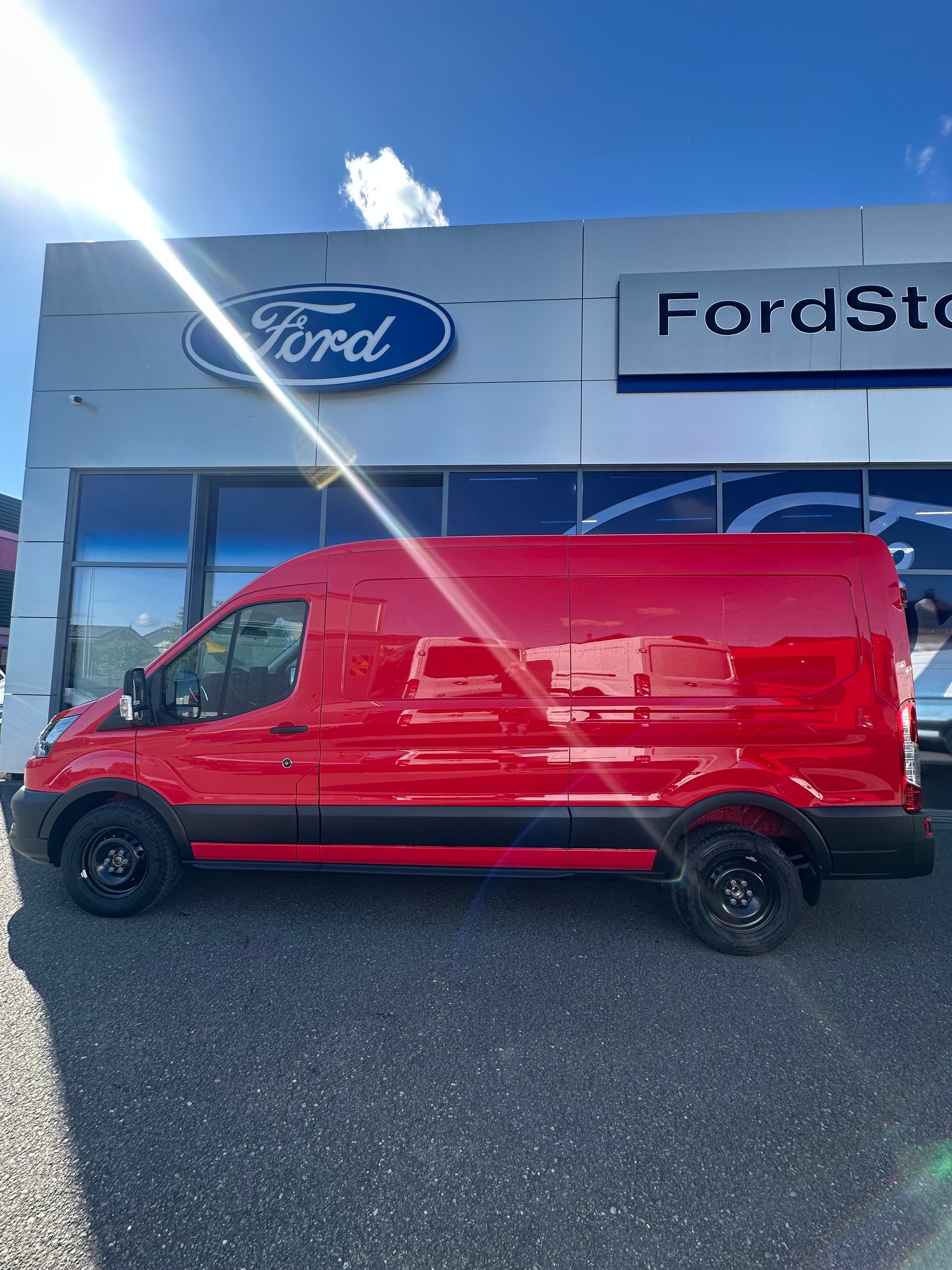 FORD Transit van 350 L3H2 2.0 EcoBl Trend/170CV/HD/Aut.-image-2