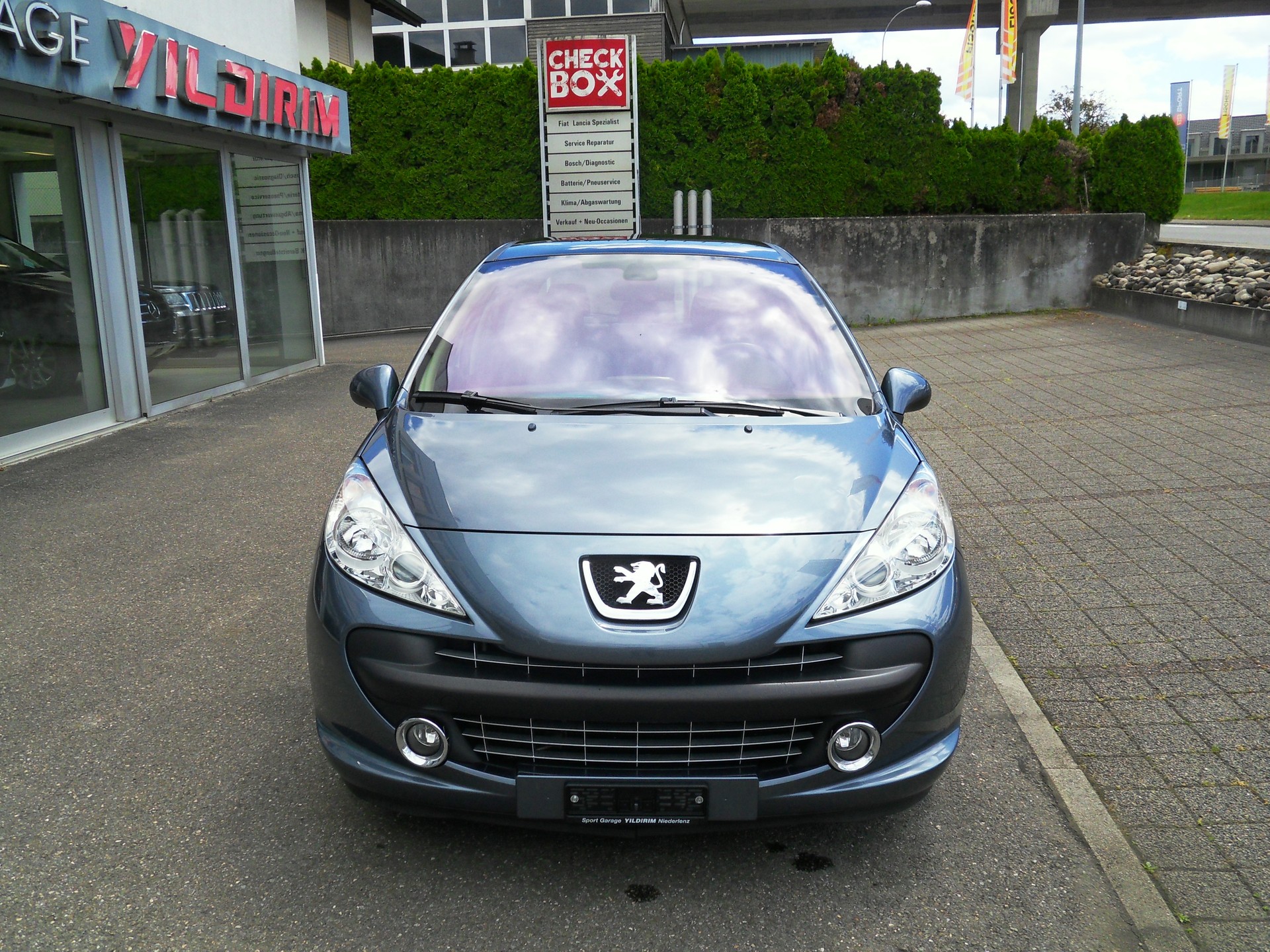 PEUGEOT 207 1.6 16V Turbo Sport-showroom-element-1