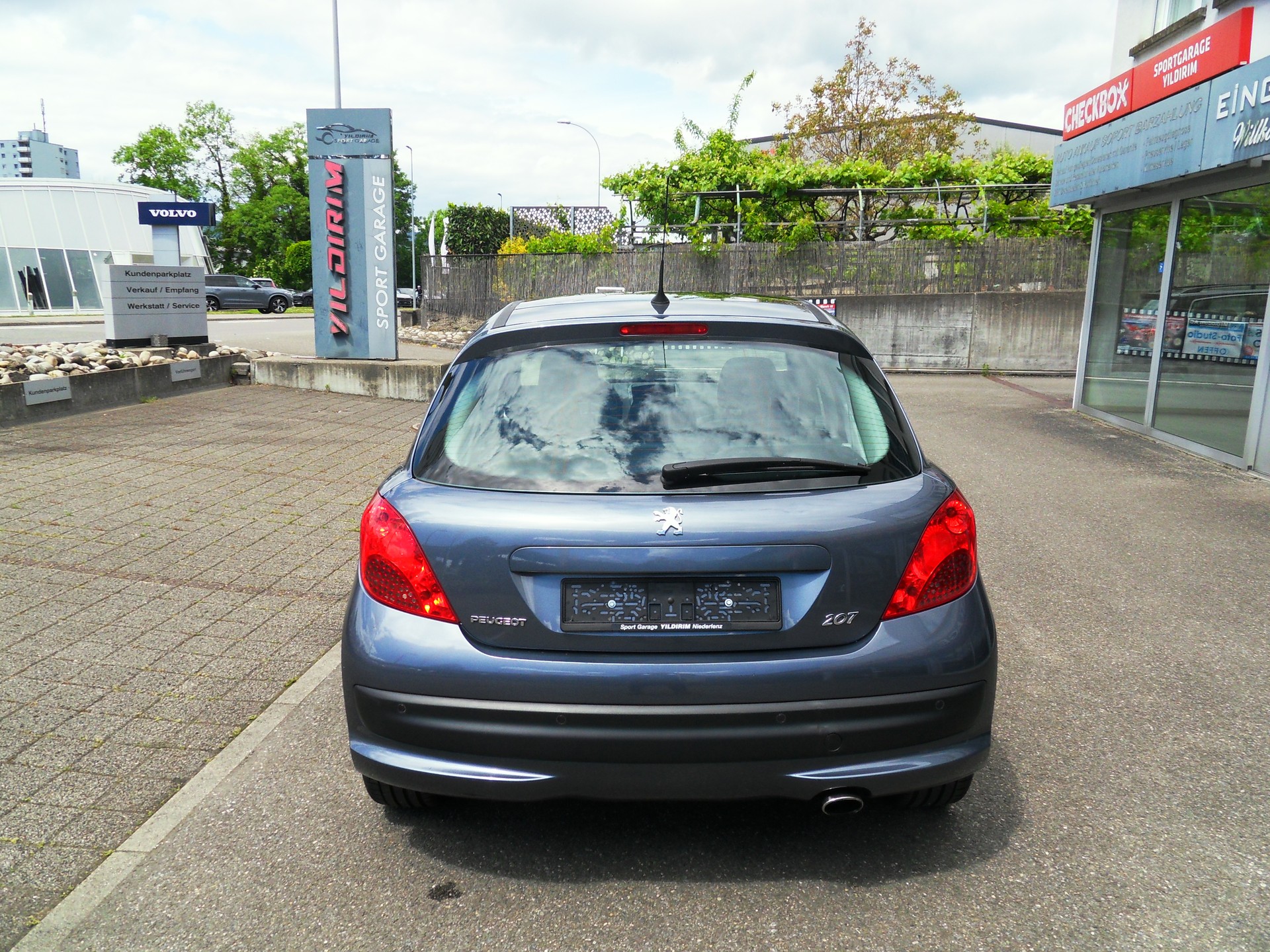 PEUGEOT 207 1.6 16V Turbo Sport-image-5