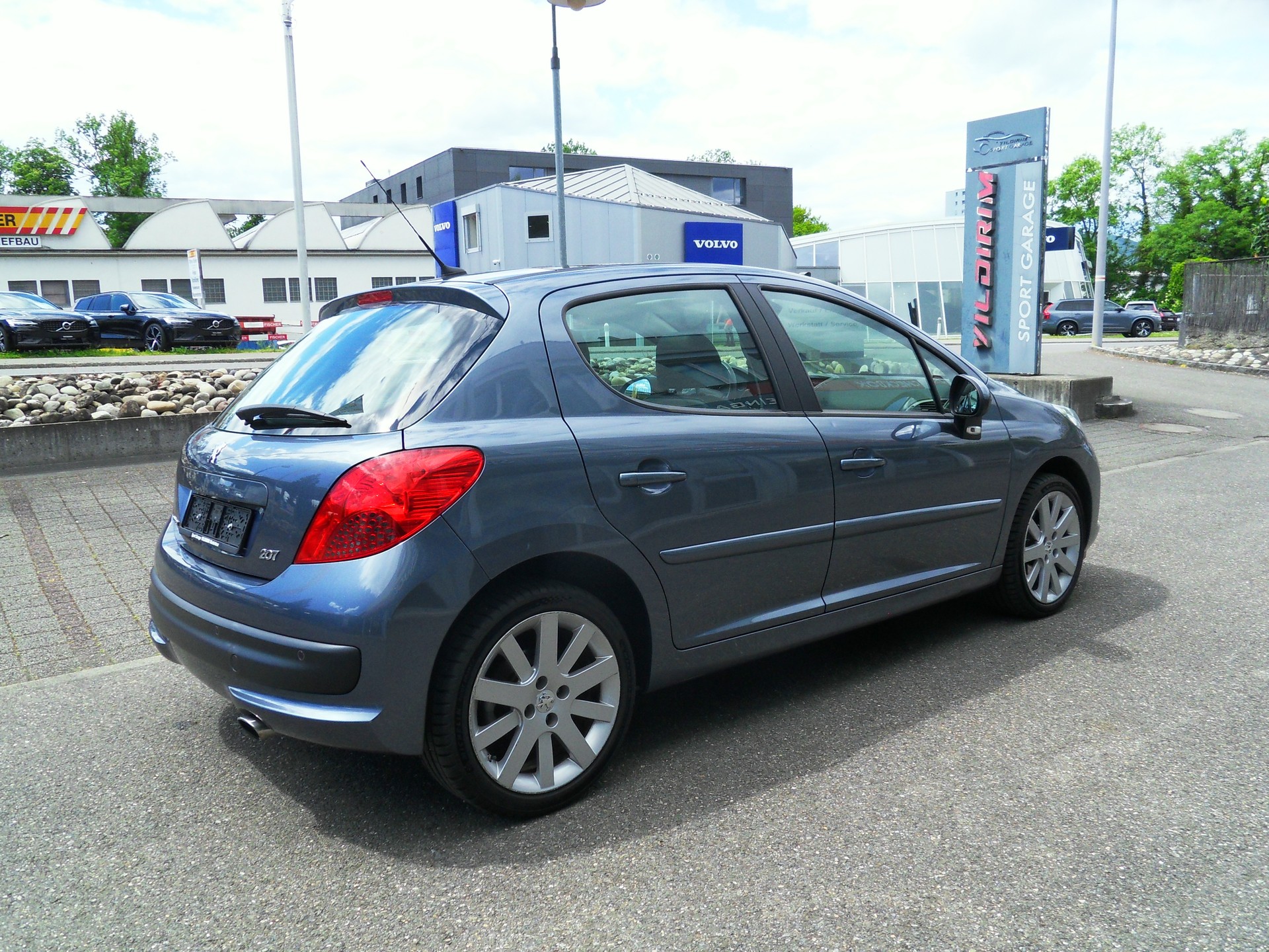 PEUGEOT 207 1.6 16V Turbo Sport-image-4