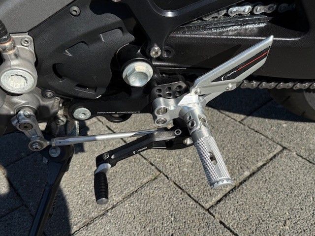 DUCATI Monster 696-image-14