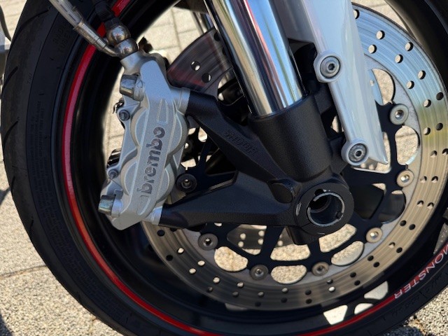 DUCATI Monster 696-image-13