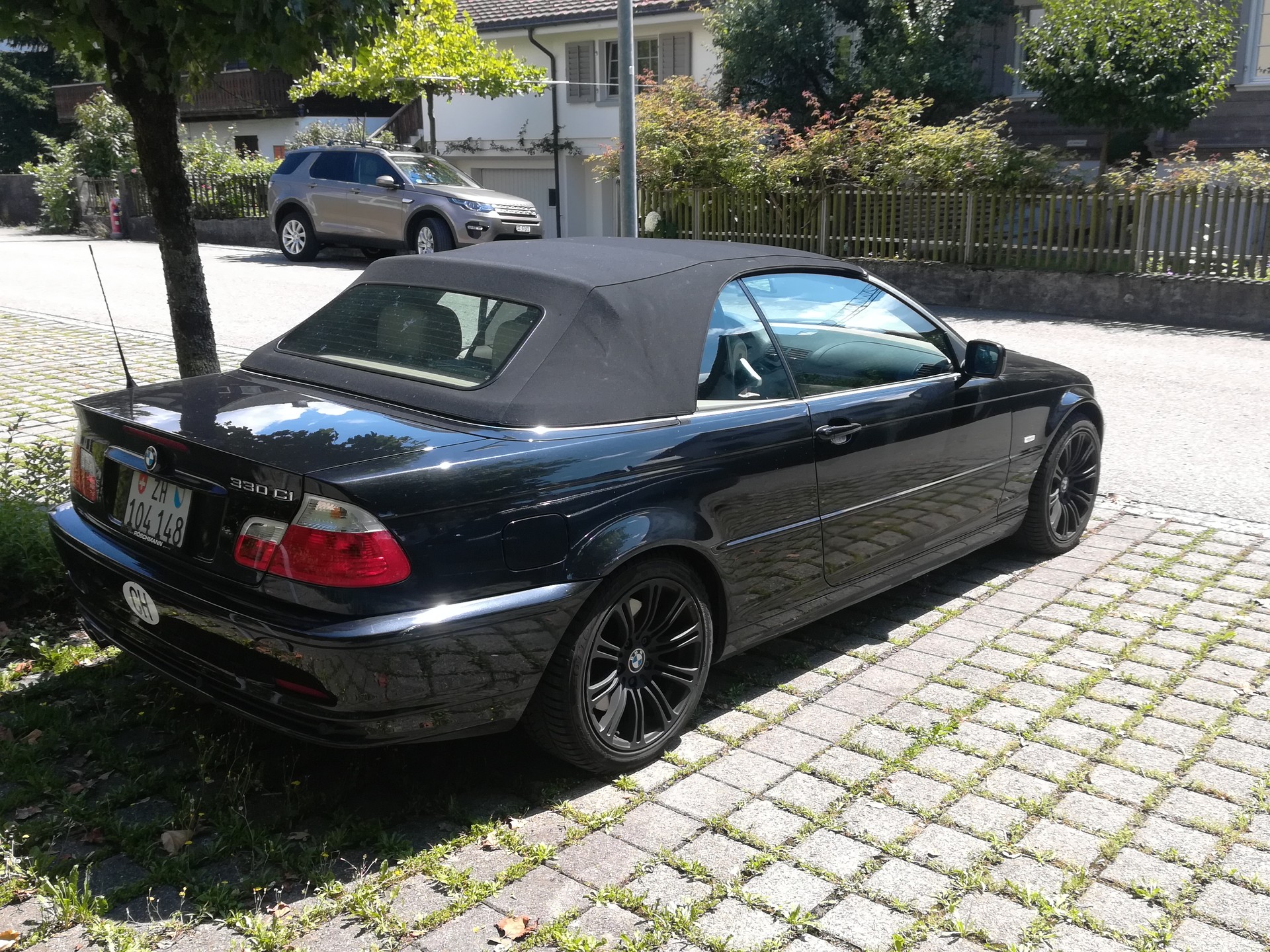 BMW 330Ci-image-4