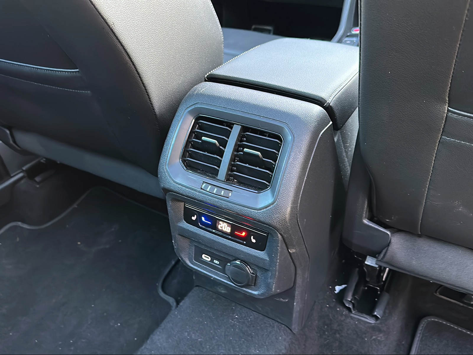 SEAT Tarraco 2.0TSI FR 4Drive DSG-image-16