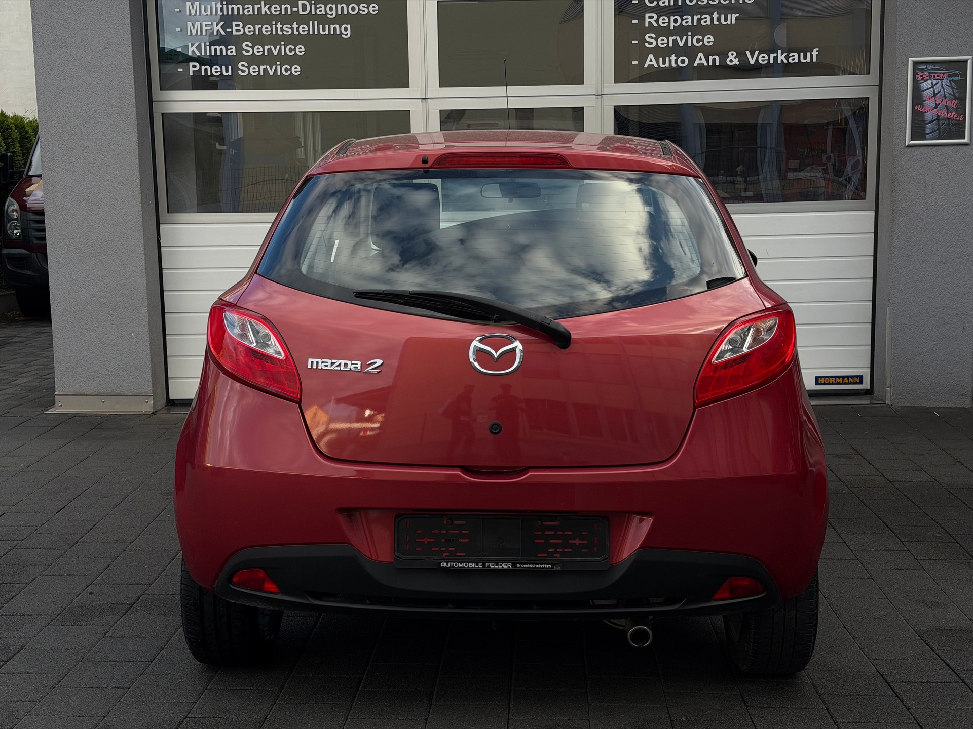 MAZDA 2 1.3i 16V Exclusive*Ab MFK&Service*8-Fach Räder* Neue Pneu* Stadtflitzer*-image-8