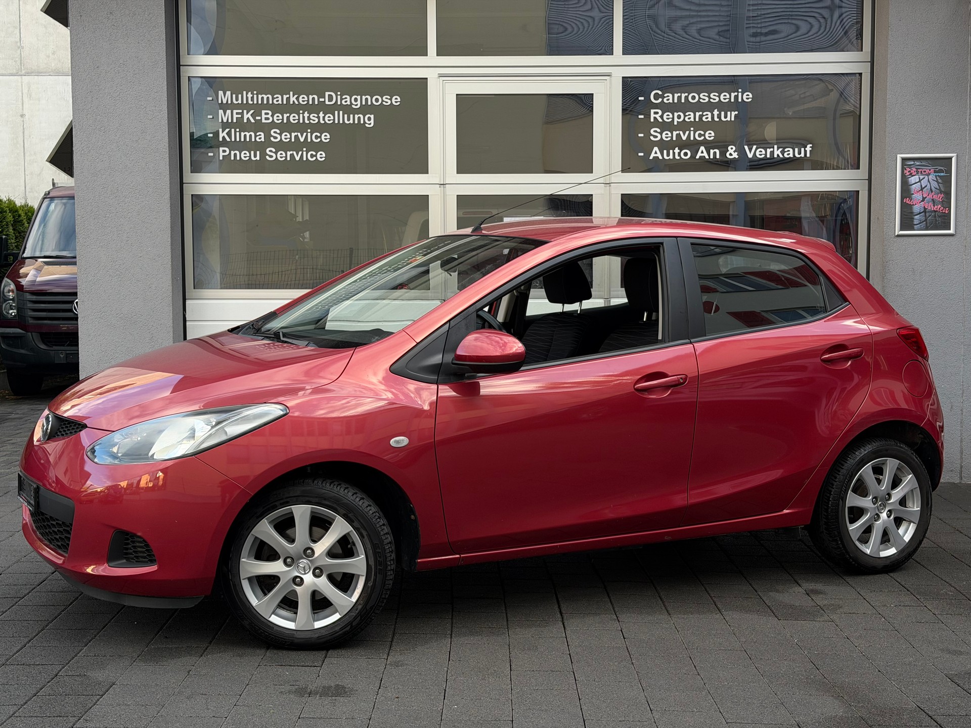 MAZDA 2 1.3i 16V Exclusive*Ab MFK&Service*8-Fach Räder* Neue Pneu* Stadtflitzer*
