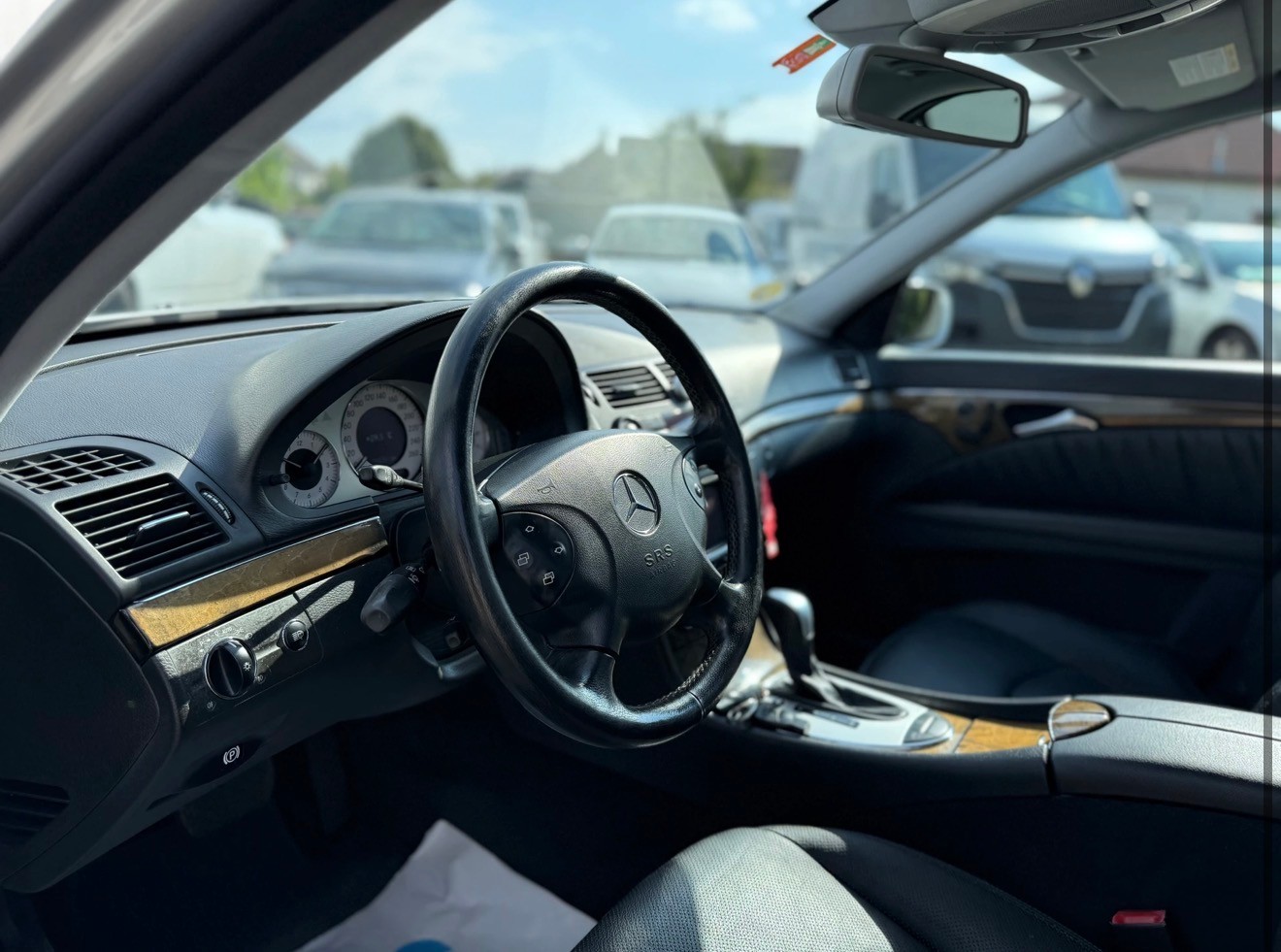 MERCEDES-BENZ E 500 Avantgarde 4Matic Automatic-image-8